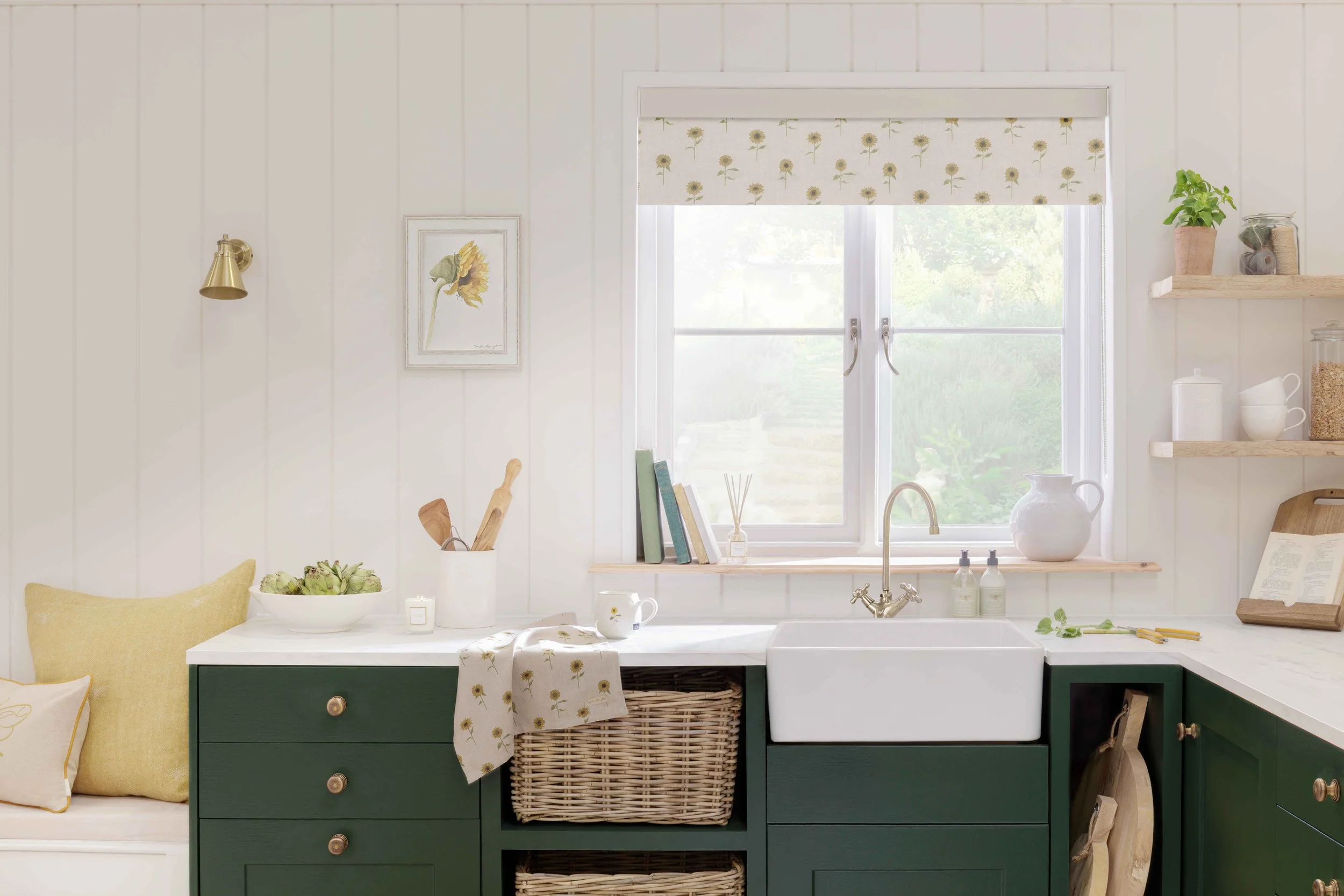 ss23-sunflower-kitchen-hero1-landscape-picture.jpg
