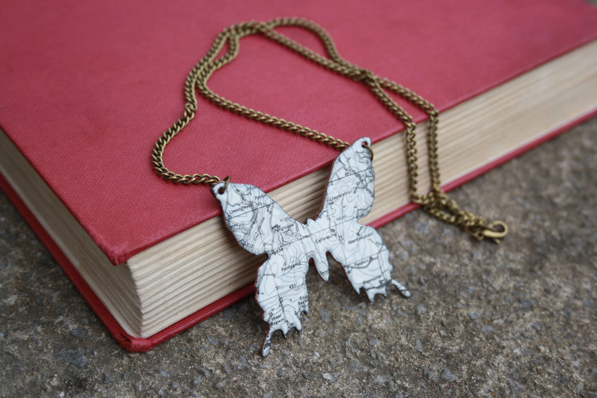 Necklace. Kiln fired vitreous enamel. ceramic decal