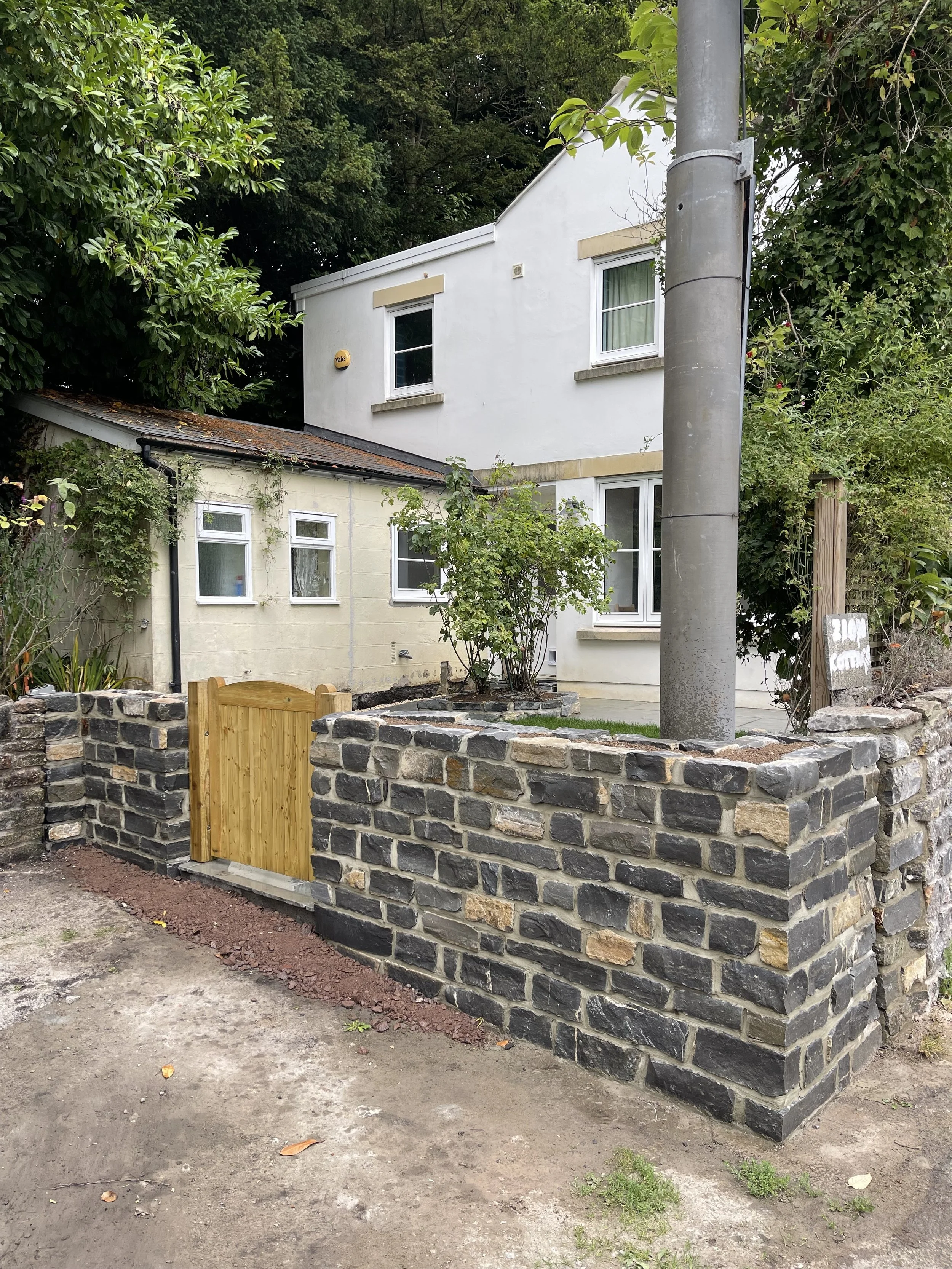 Oranssi project: studio shed