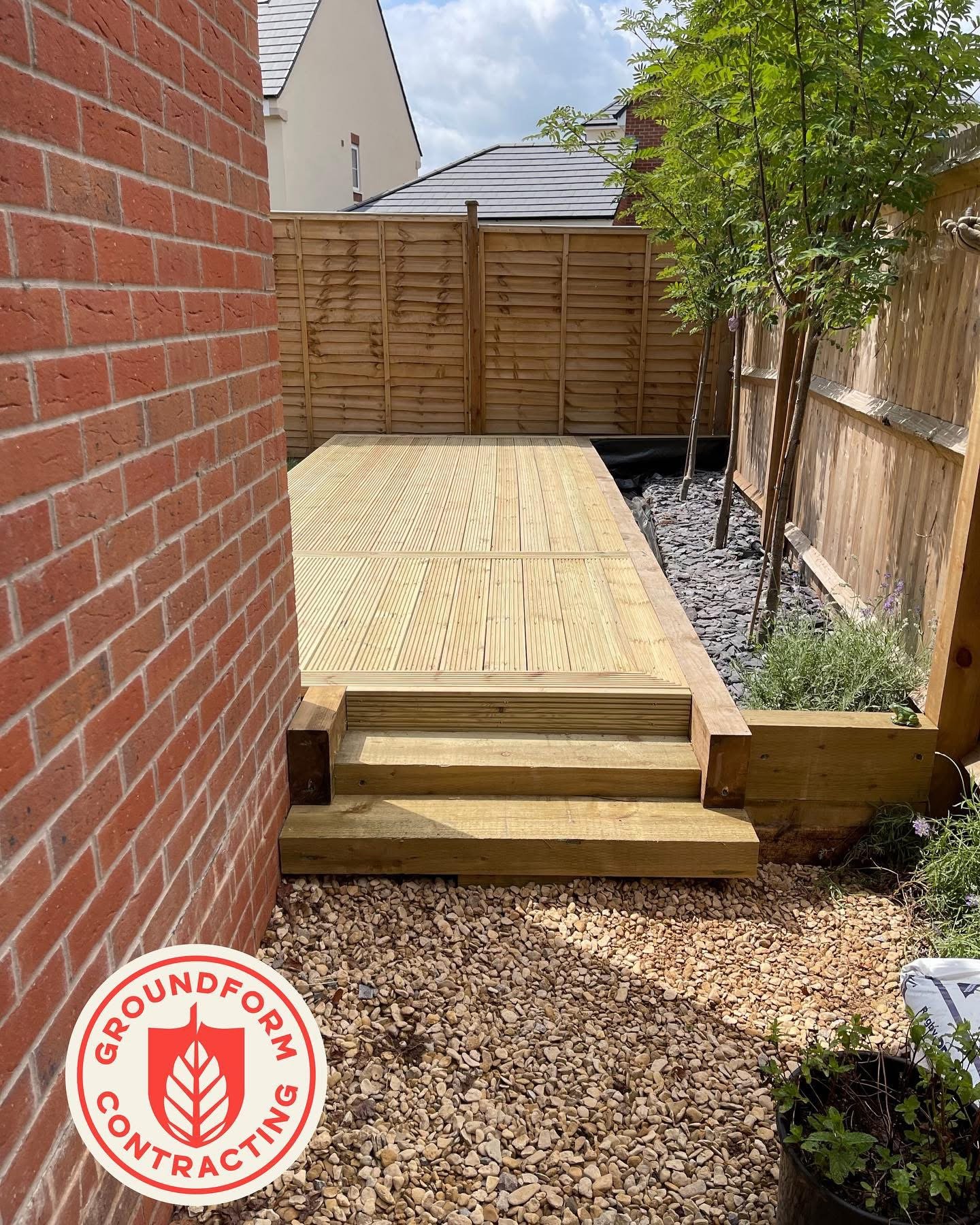 Oranssi project: slat roof