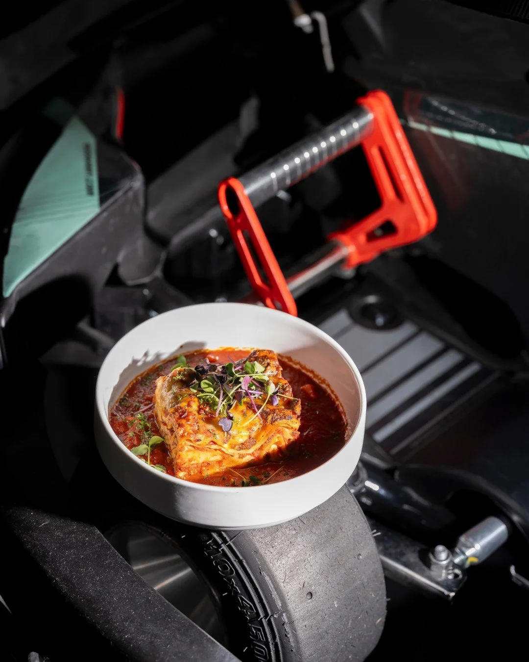 Le rituel du mardi, lasagne maison en plat du jour.