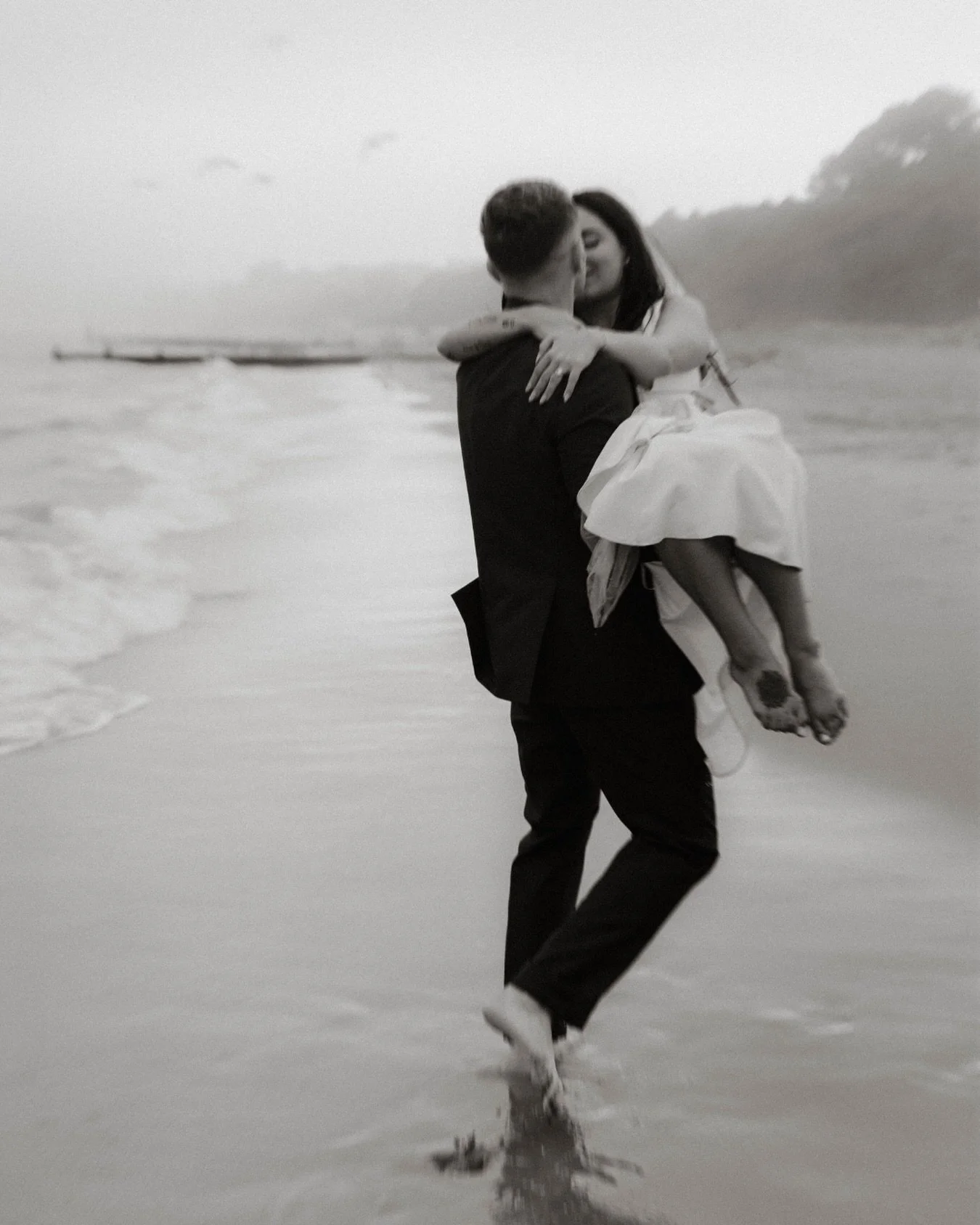 My favourite shot from MJ &amp; Henry&rsquo;s Day 🤍🌊@mjsmithhhhh 

Olivia J Morgan Photography