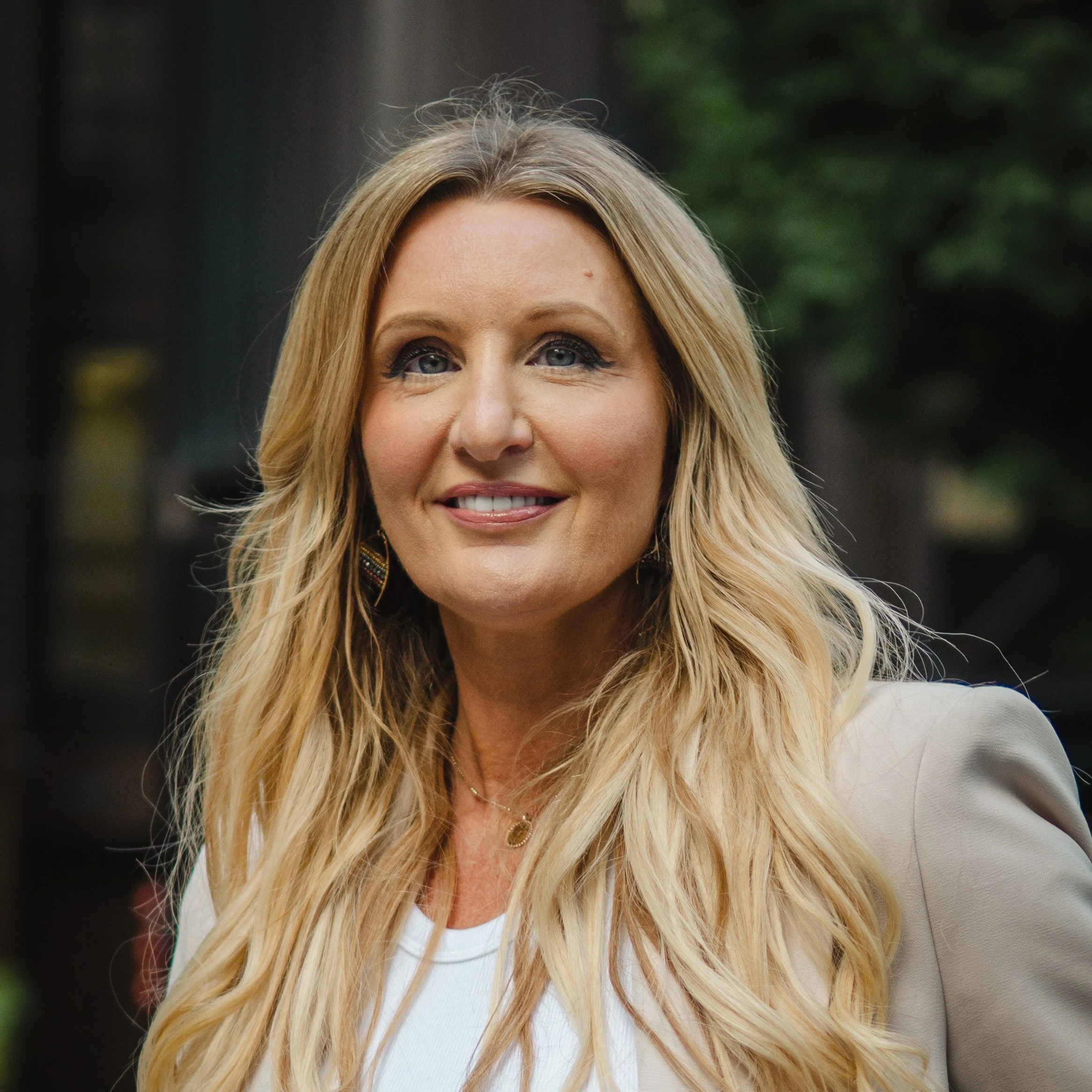 Building A Strong Leadership Culture With AuthentiCulture’s Laura Hounsome 