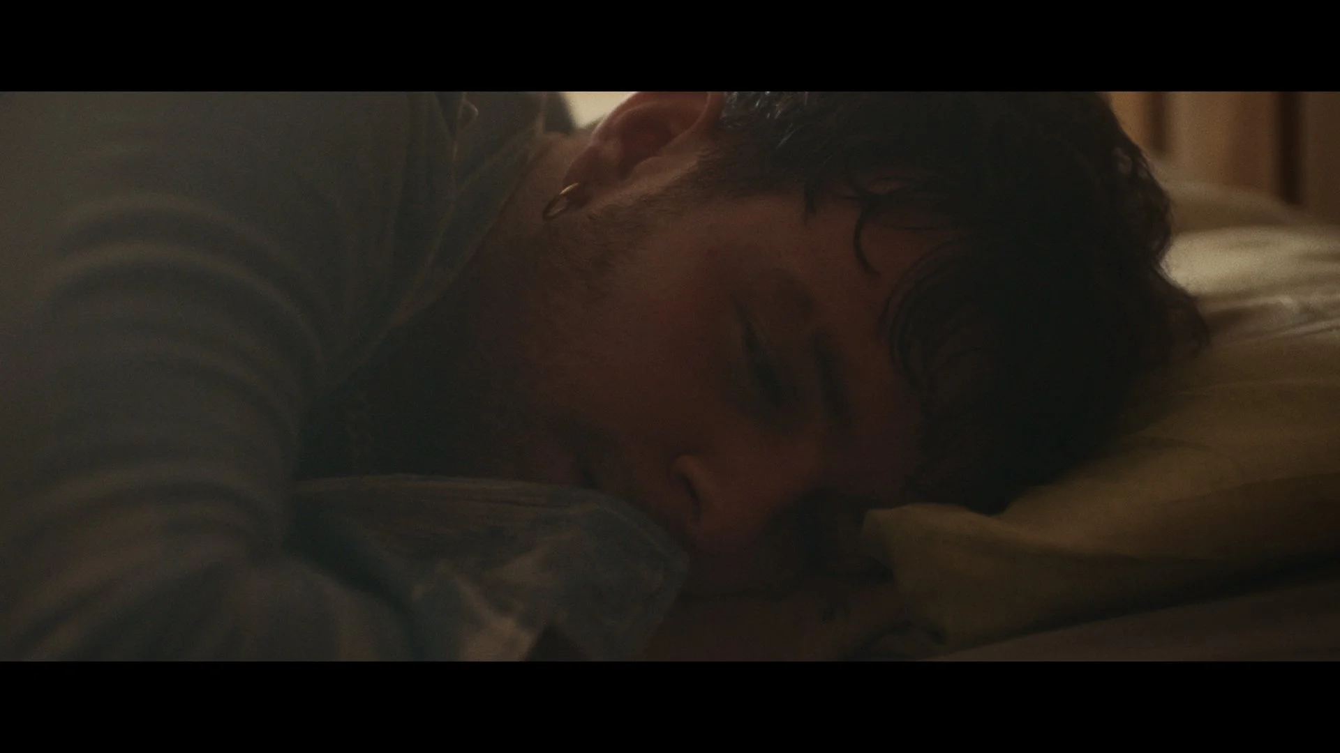 George Neave Colourist Freelance Colourist London Remote Colourist Worldwide High end Commercials Colourist Music Video Colourist Narrative Film Colourist Short-form & Long-form Colour Grading High-budget & Low-budget Projects DaVinci Resolve UK