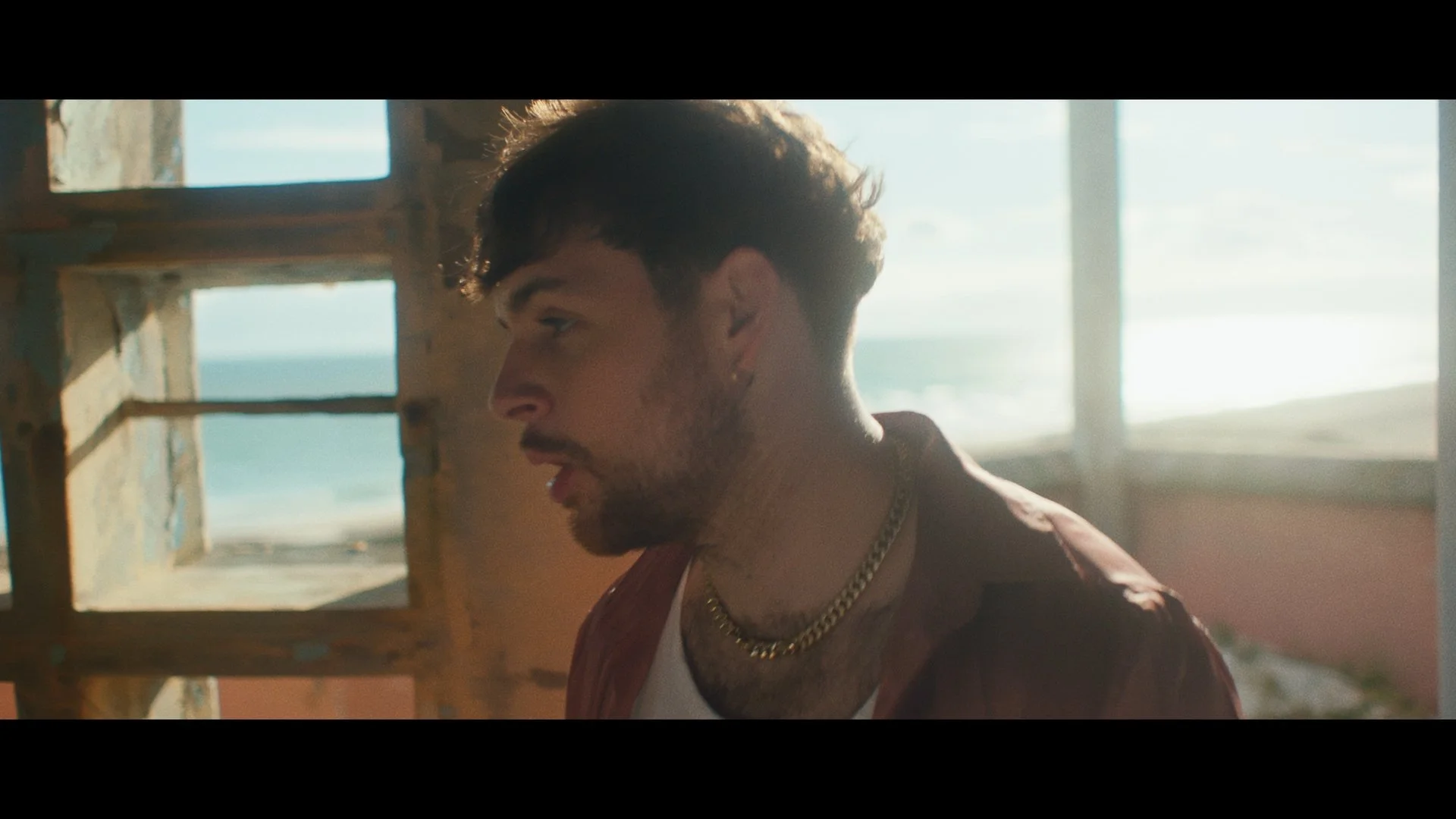 George Neave Colourist Freelance Colourist London Remote Colourist Worldwide High end Commercials Colourist Music Video Colourist Narrative Film Colourist Short-form & Long-form Colour Grading High-budget & Low-budget Projects DaVinci Resolve UK