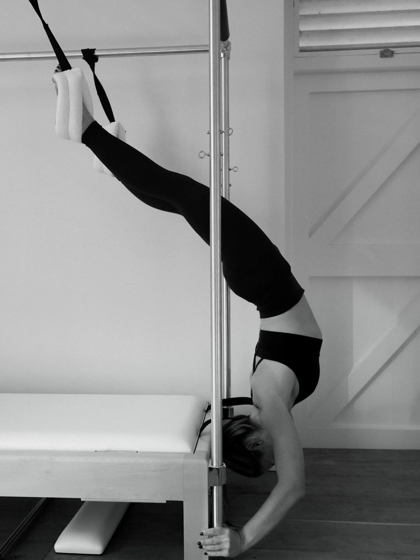 Full Hanging, from the Traditional Ending on the Cadillac
By @scarlettmhall 

We are open until the 23rd of December and returning on the 5th of January 💫