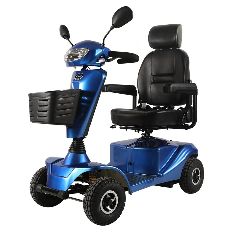 Scooter eléctrico de movilidad todoterreno con asiento y respaldo, color azul, con manijas laterales y cesta en el frente.