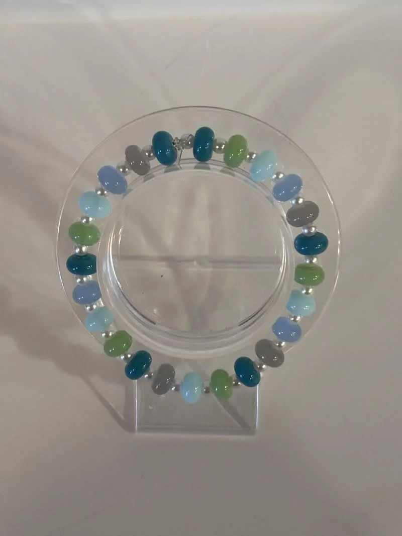 Small Glass Beaded Bracelet