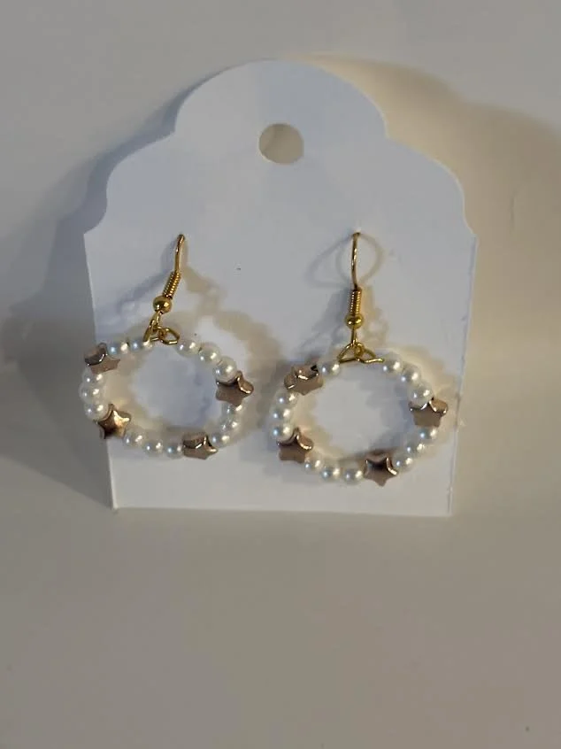 White Circle Beaded Earrings