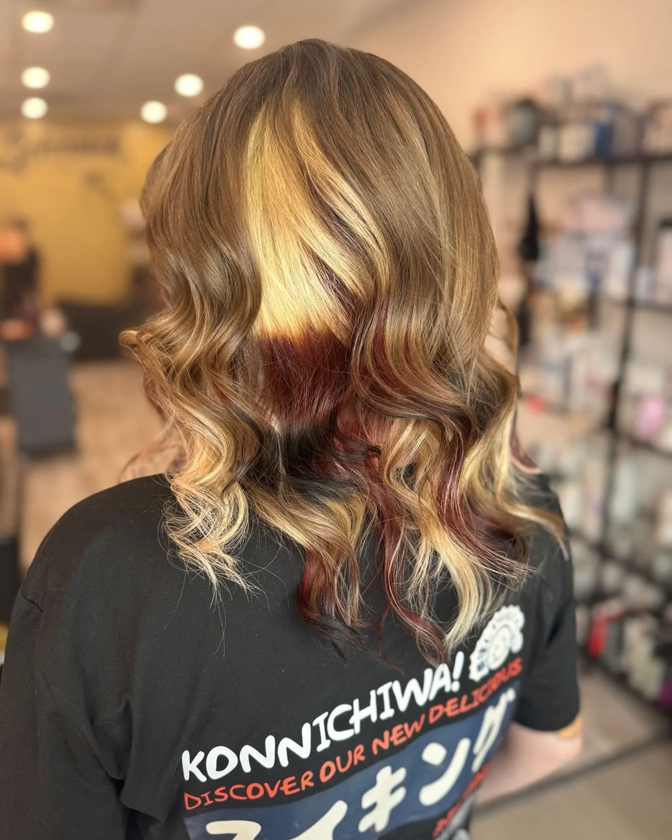 When calico 🐈meats tiger tail 🐅 
Love, love, love this transformation 💕
Stylist: Danielle

#fyp #calicohair #iamgoldwell #schanckandcohairdesign