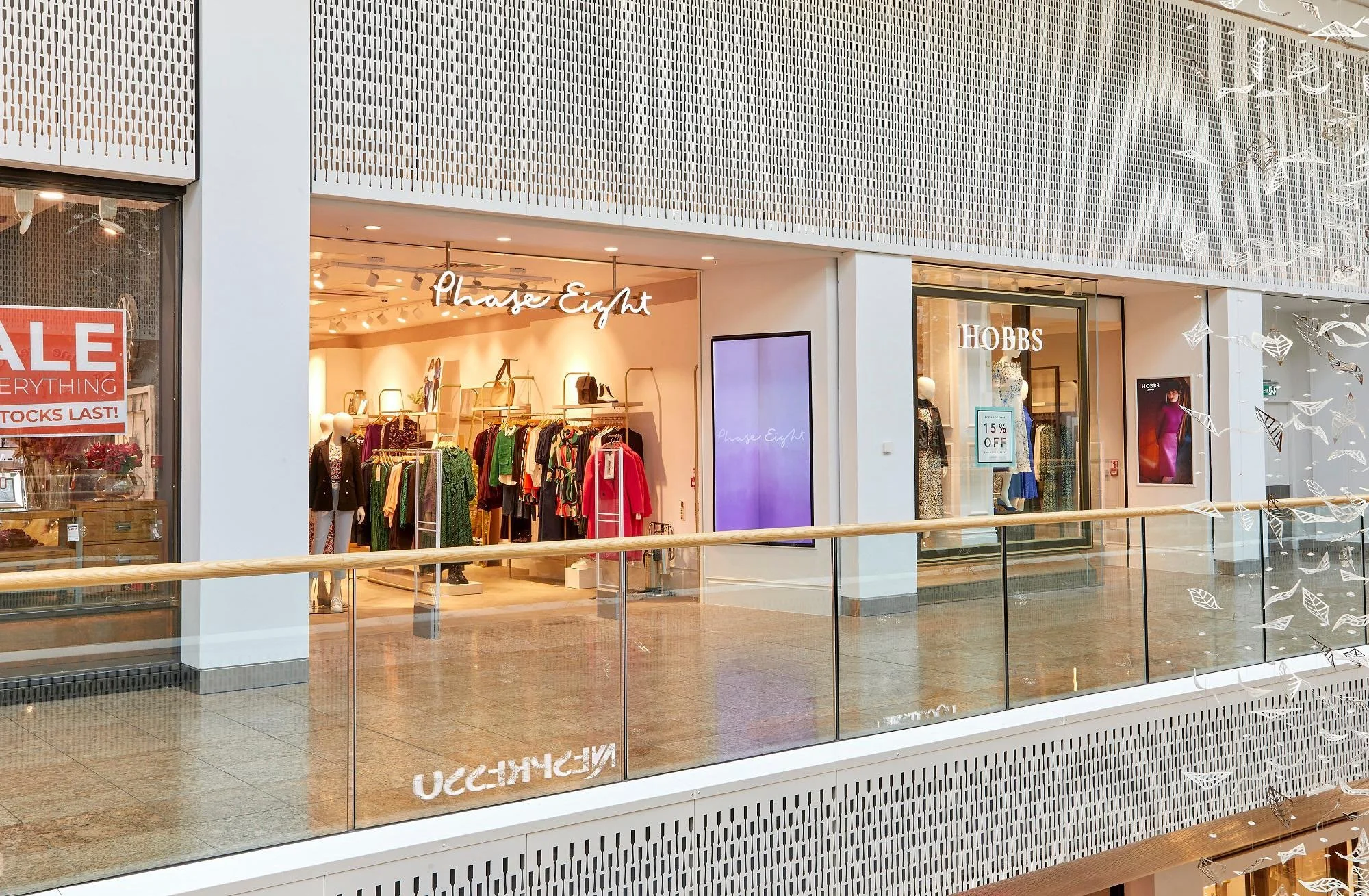 Hobbs & Phase Eight - Meadowhall