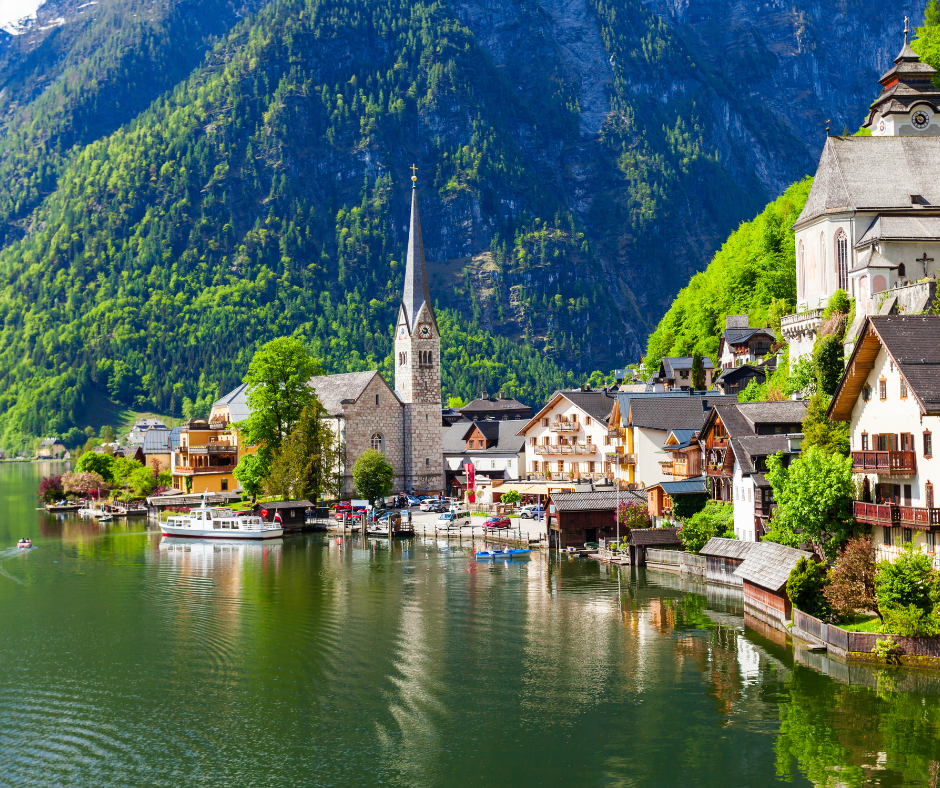 How Sarah Went From Teaching Yoga to Hosting Sold-Out Wellness Retreats