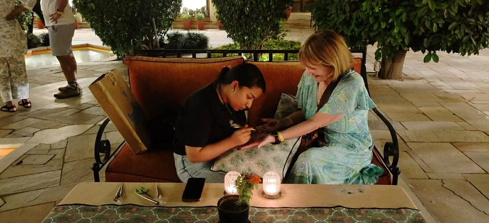 Henna Tattoo - India - Relaxing