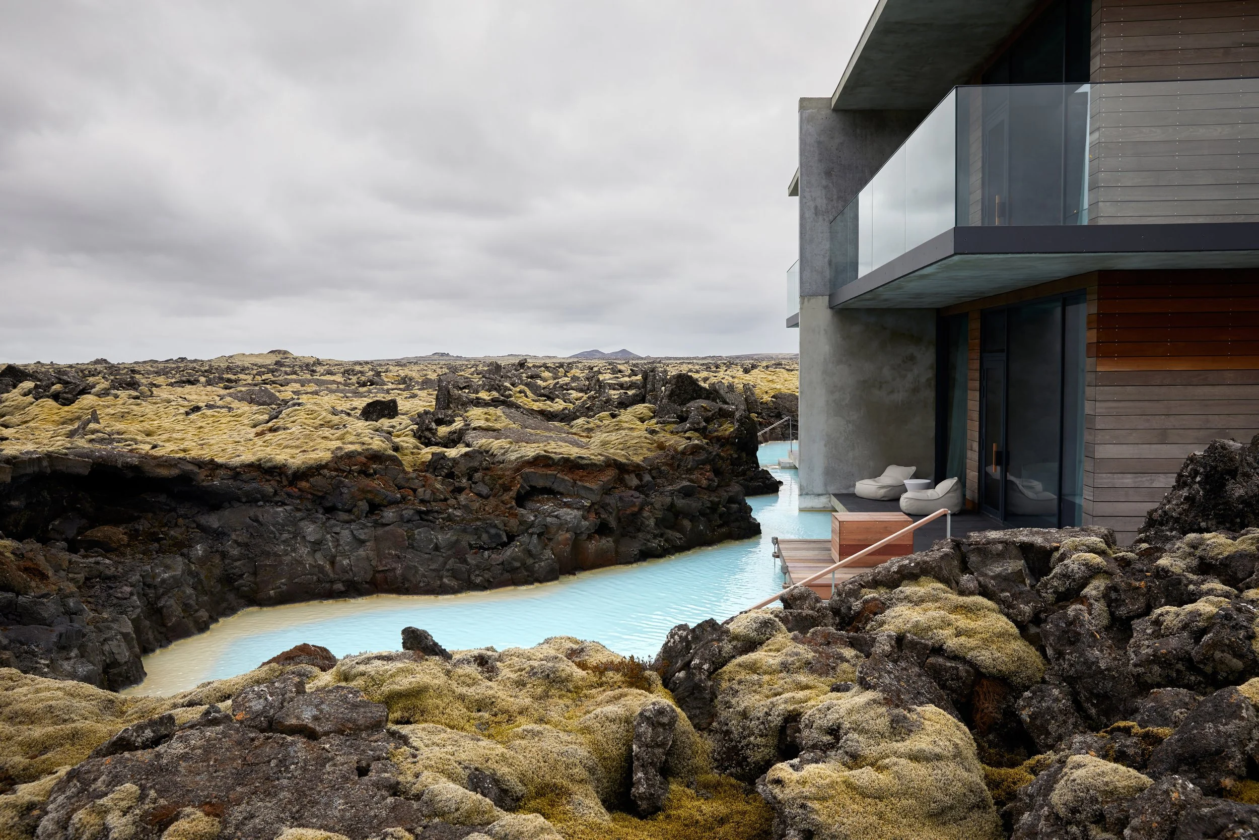 A stunning retreat in a dynamic landscape