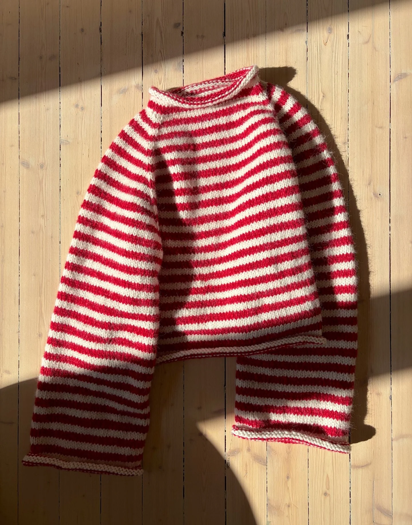 Striper til folket ❤️&zwj;🔥❤️&zwj;🔥 

Oppskriften teststrikkes n&aring;, og vil v&aelig;re klar om ikke s&aring; veldig lenge 🌟