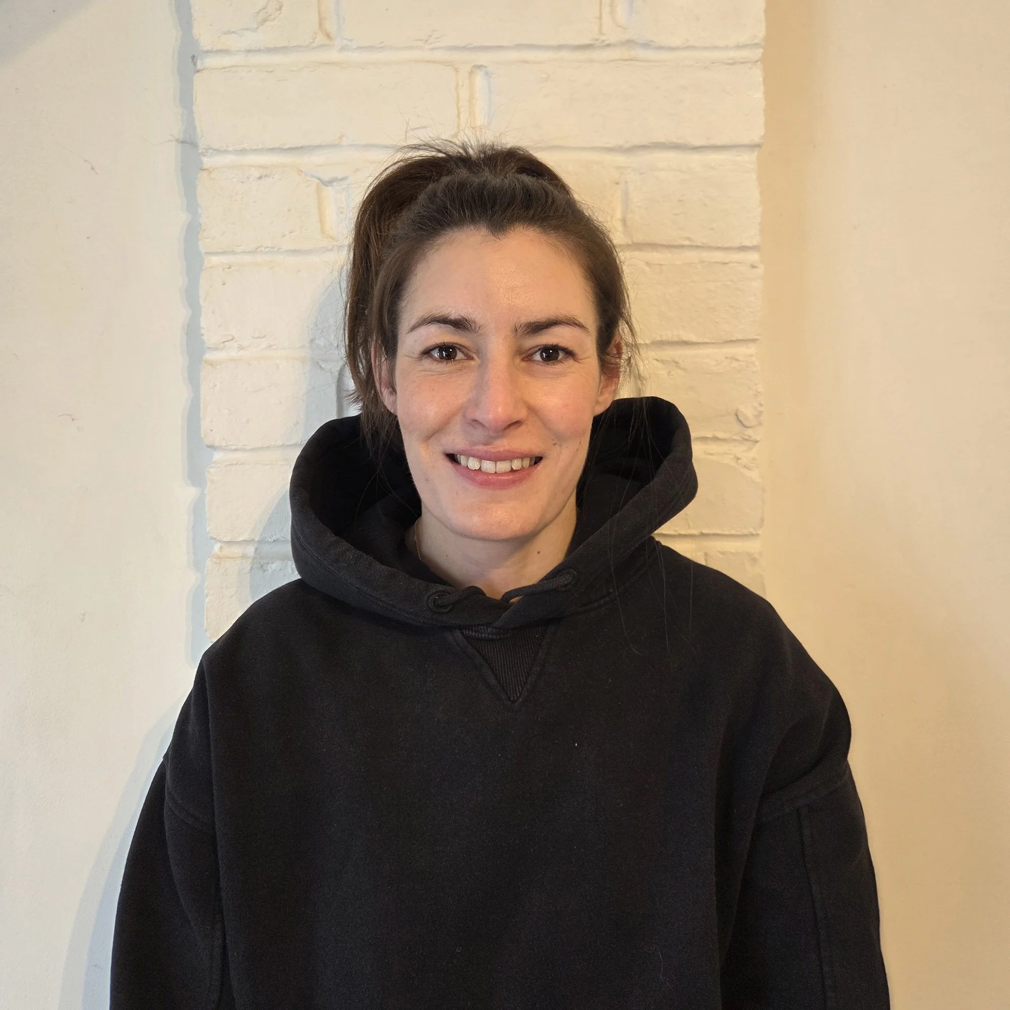 Picture of Lydia, who is a CSP and HCPC registered Physiotherapist with over 10+ years experience working within professional sport.
