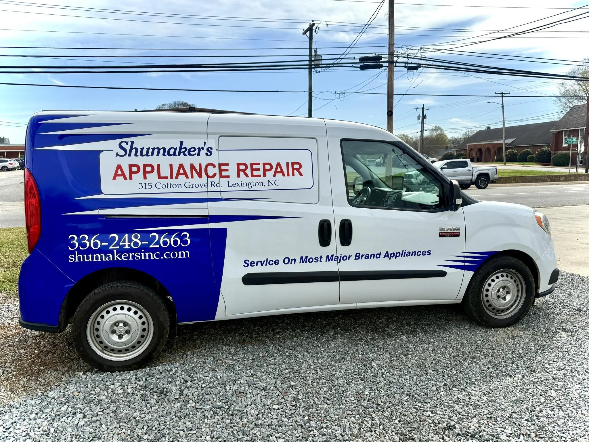 655298128_122131075815061354_6592924111267848926_n.jpg