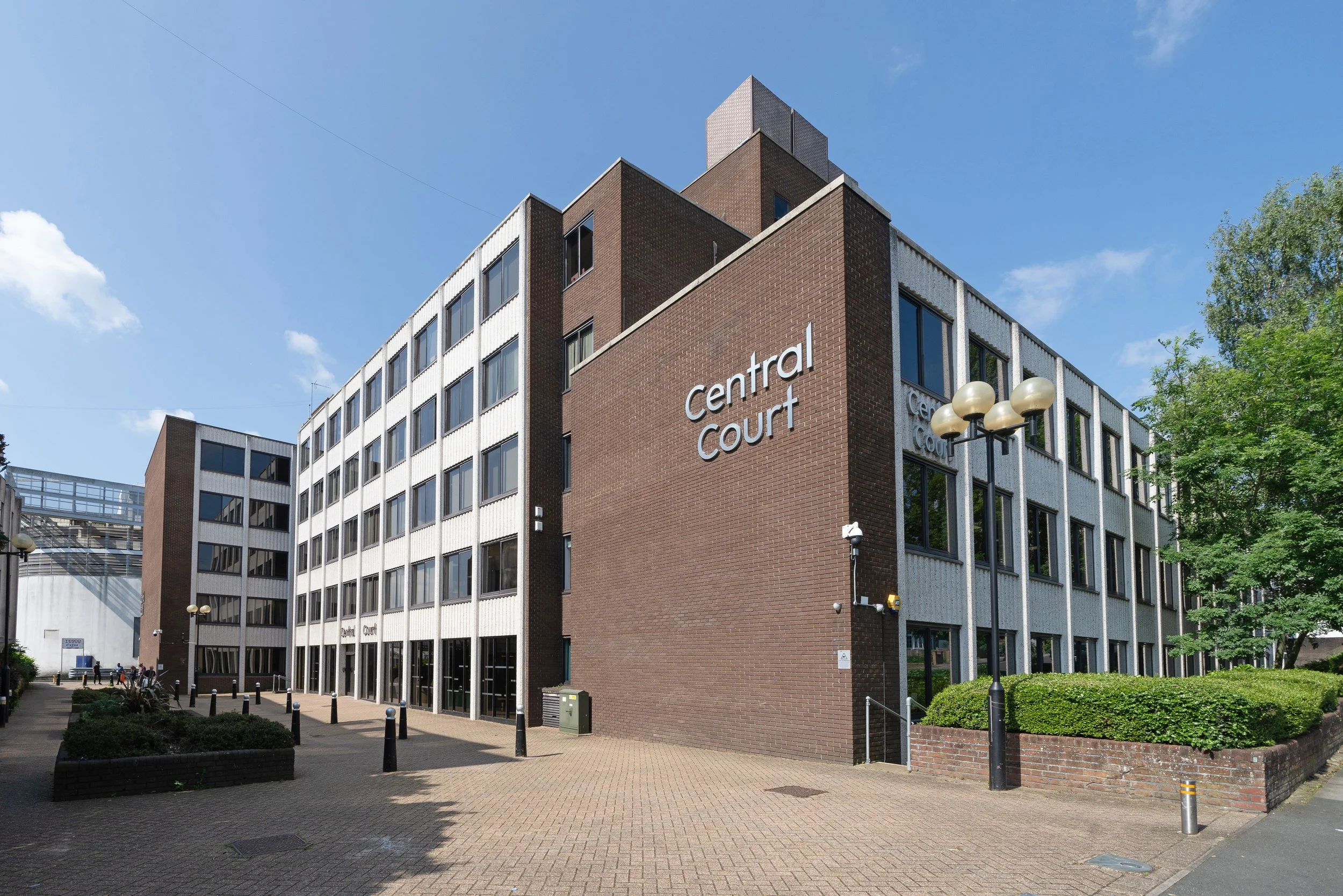 Central Court-Office Leasehold