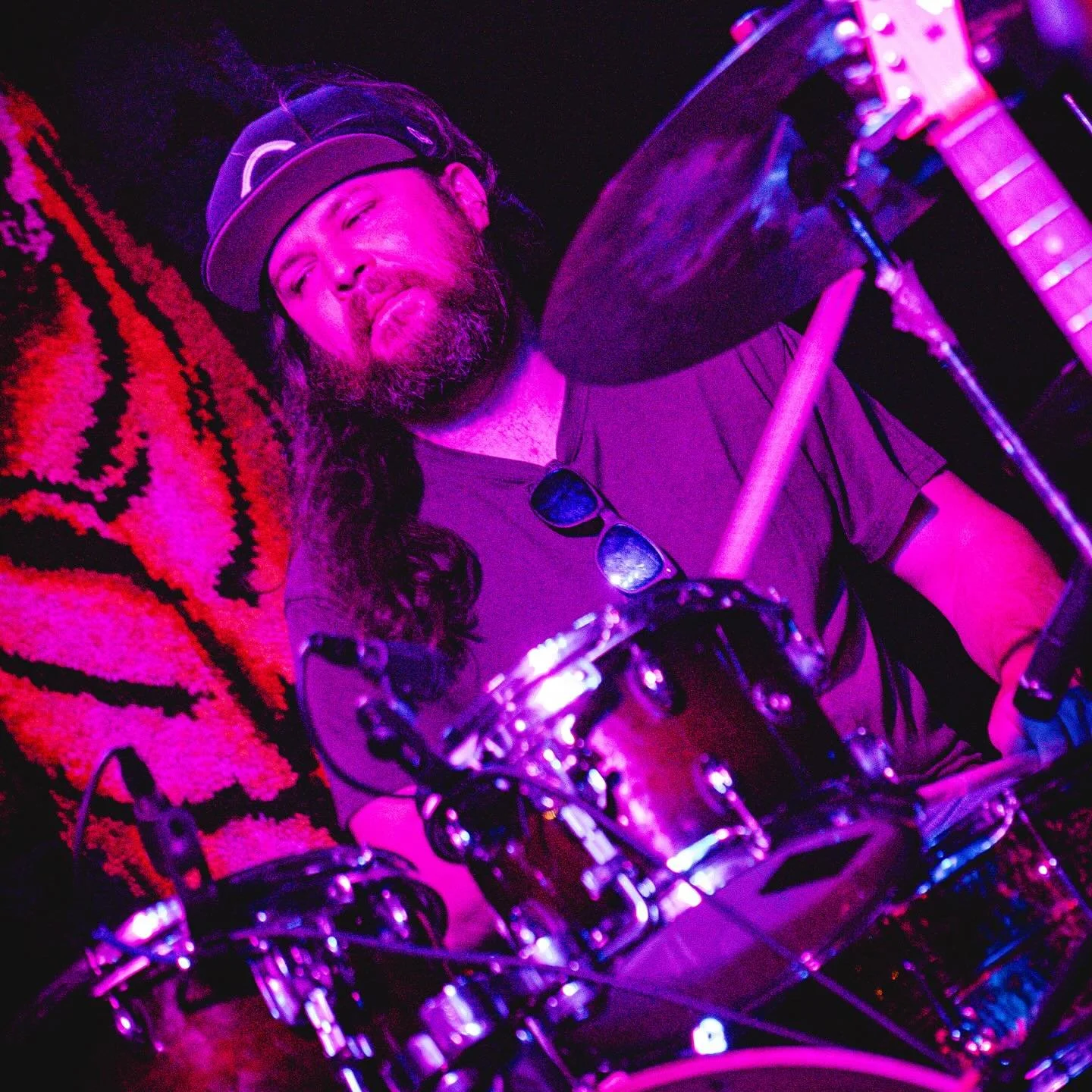 Happy (one day late) birthday to the jam master behind the kit himself, Jake Alvarez @jalvarez848! Make sure to wish him a good one! 🎂🎂🎂

📸 - @ummagummaphotogrphy 

&hellip;&hellip;&hellip;
#cincy #cincinnatimusic #cincymusic #jam #jamband #south