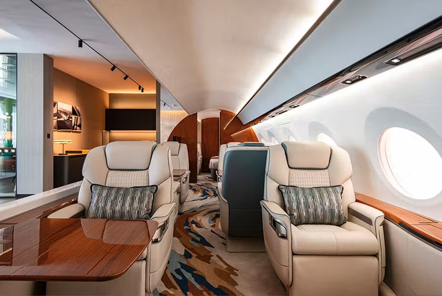flexjet-farnborough-private-terminal-jet-cabin-interior-2026.png