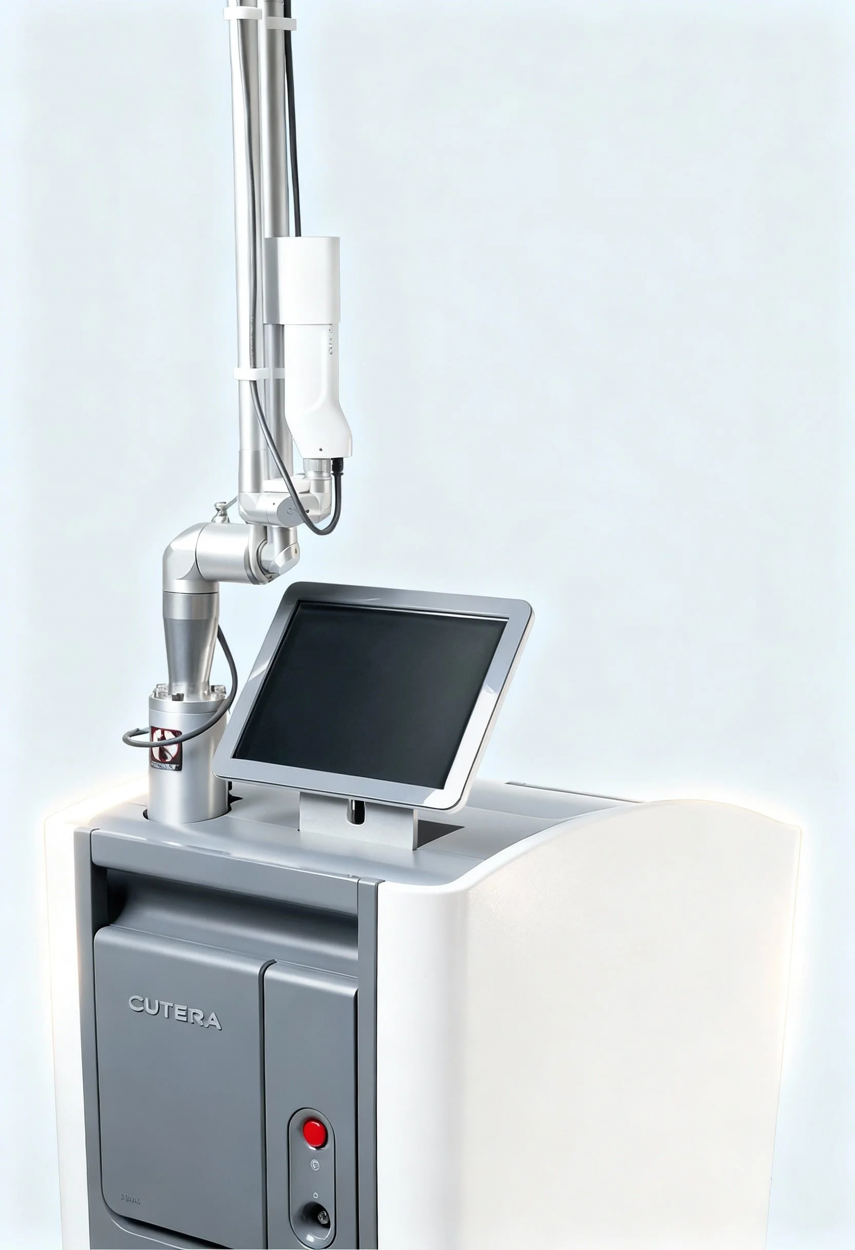 Appareil Cutera Enlighten utilisé en détatouage laser picoseconde, dispositif médical de haute précision pour effacer les tatouages en toute sécurité.