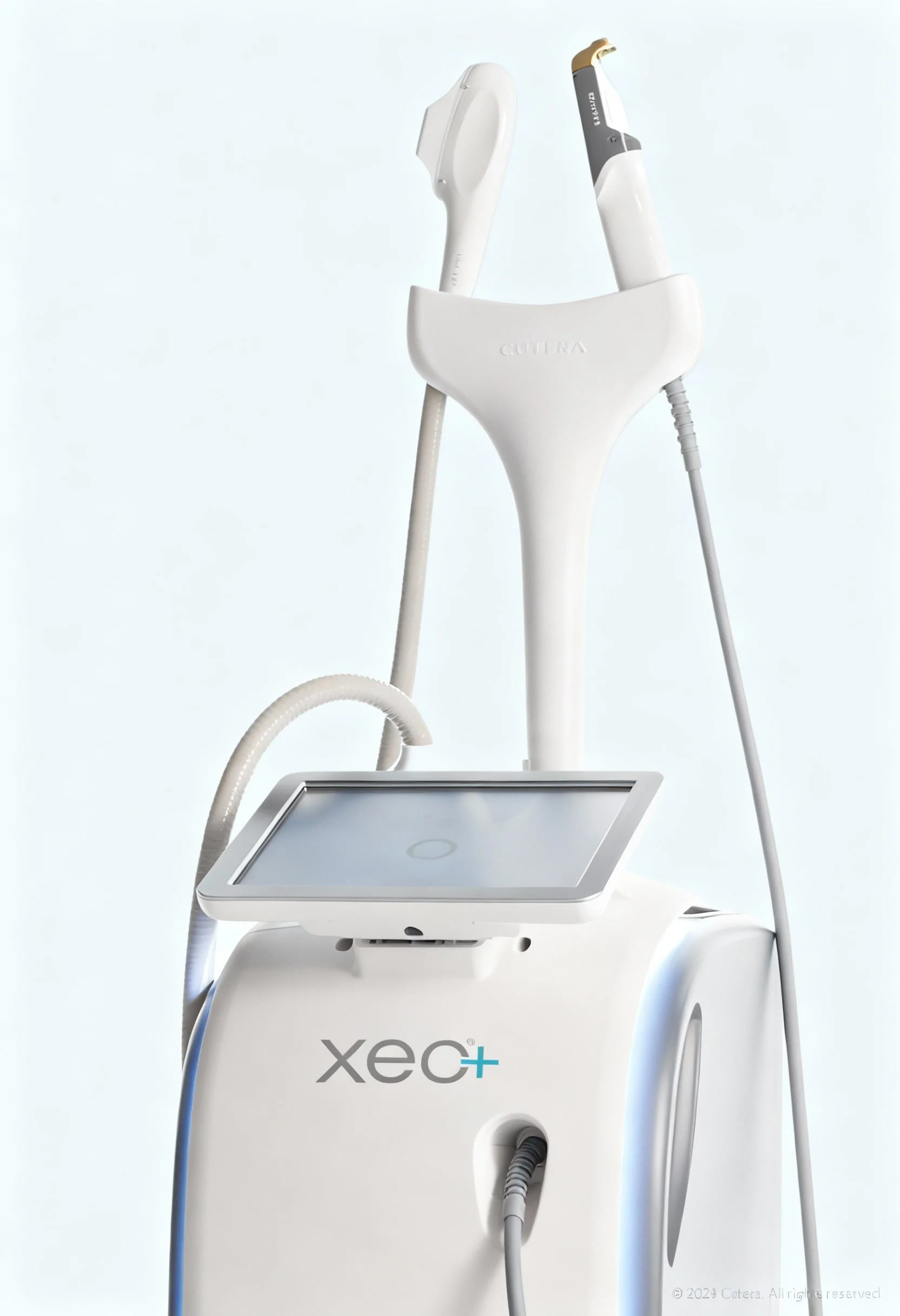 Équipement laser Cutera XEO pour traiter les rougeurs et vaisseaux visibles au cabinet d’Évian