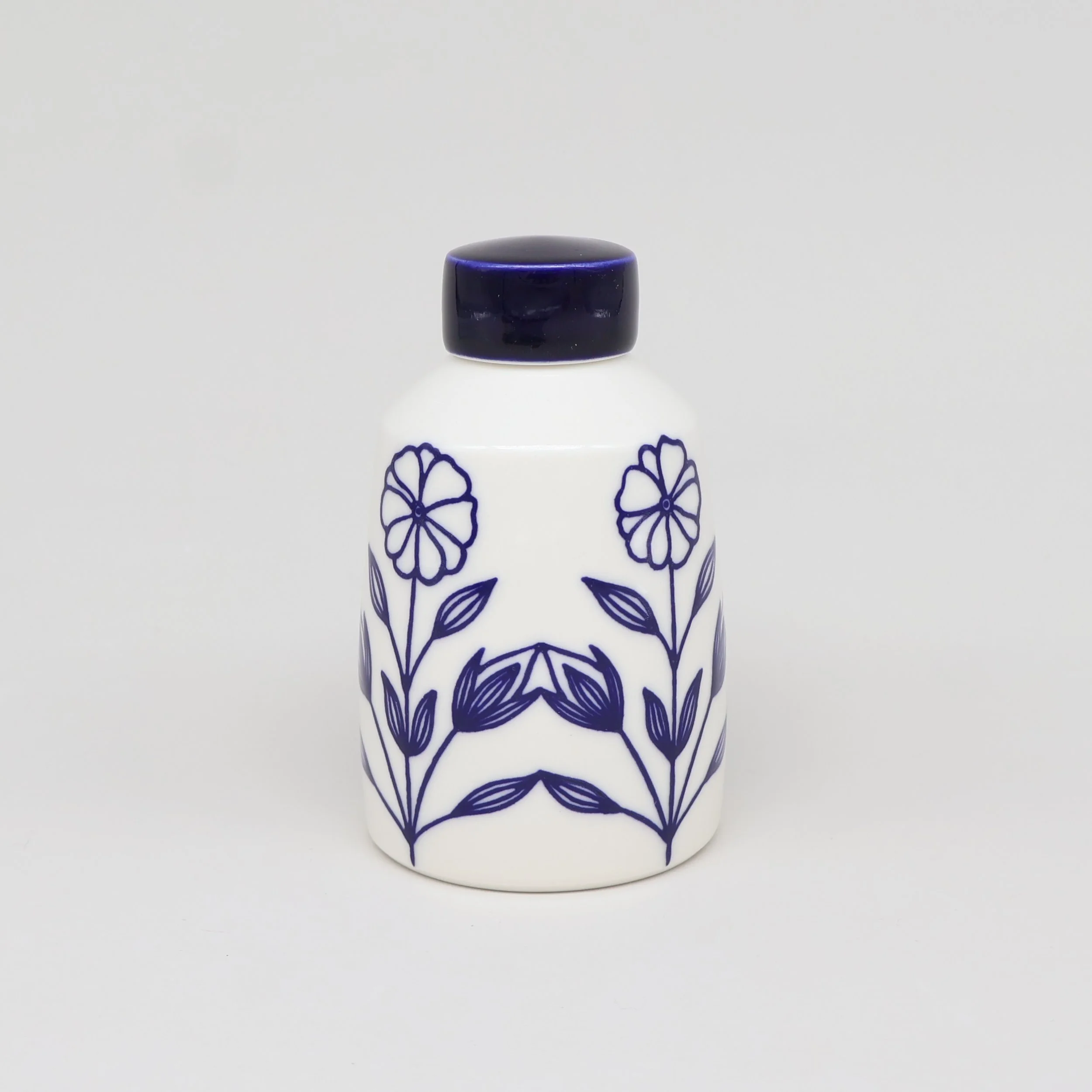 flower ginger jar 2.jpg