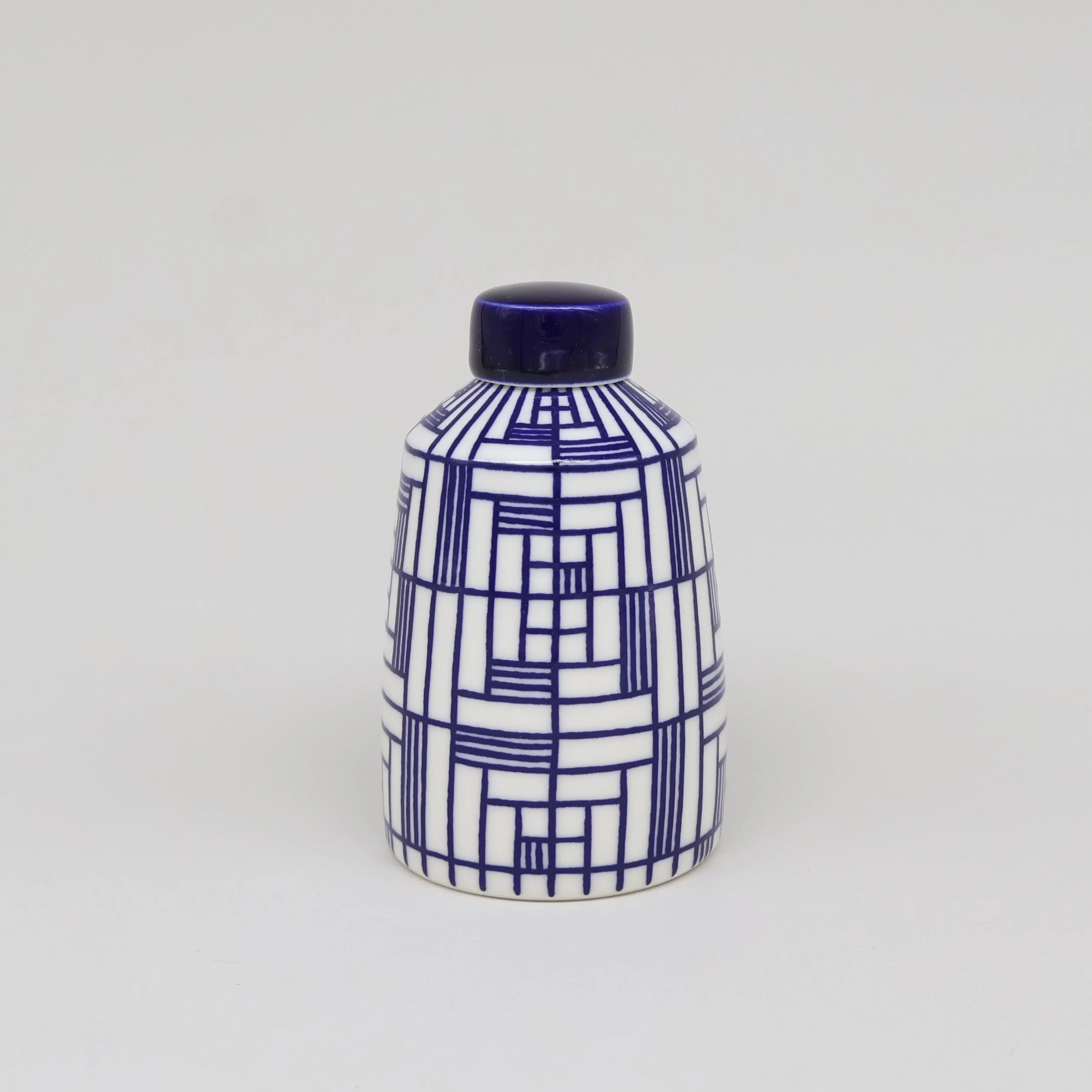 deco ginger jar 2.jpg