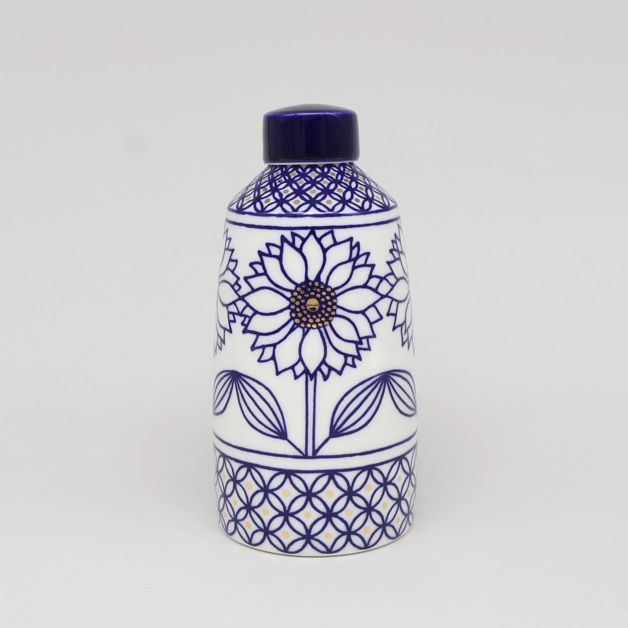 sunflower ginger jar 1.jpg