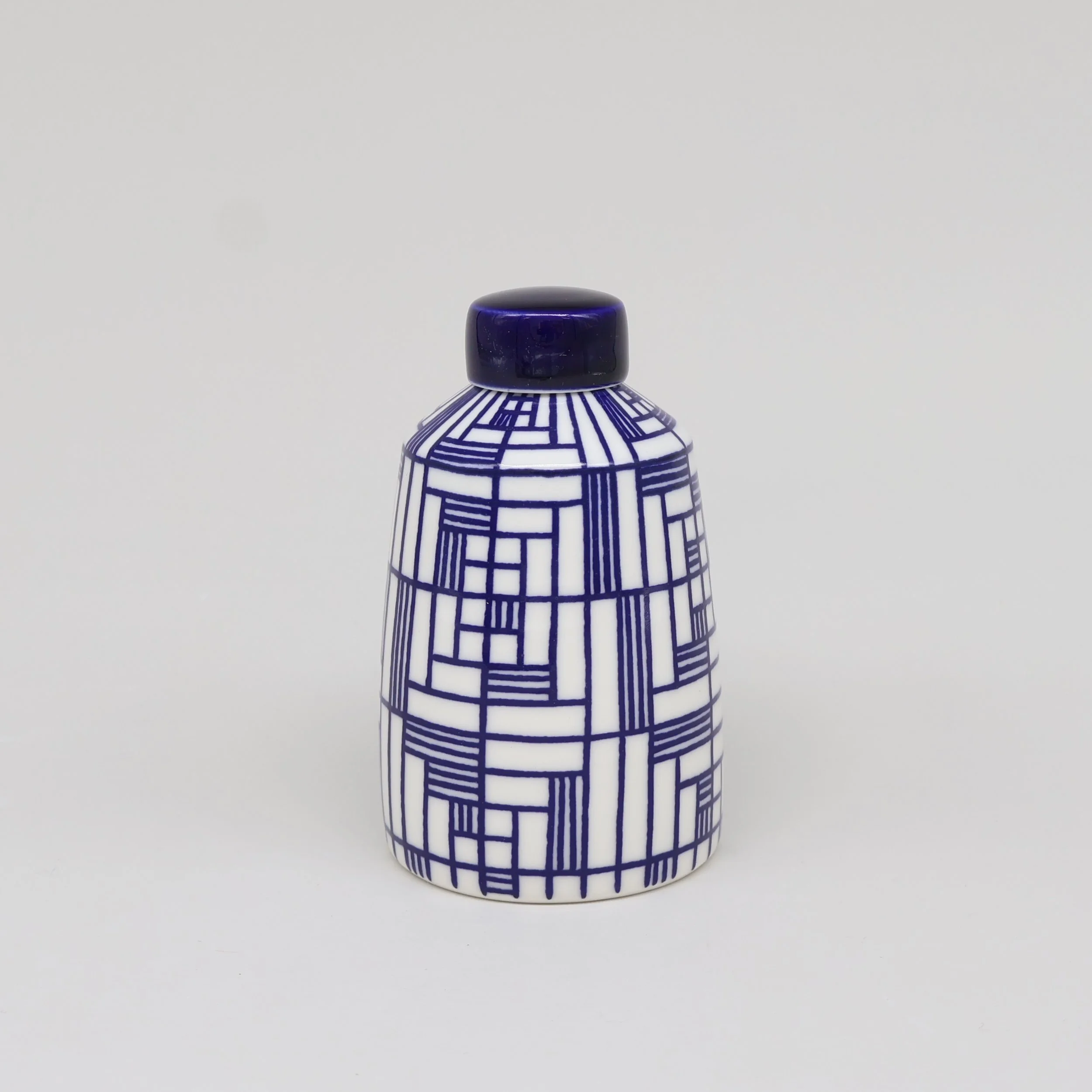 deco ginger jar 4.jpg