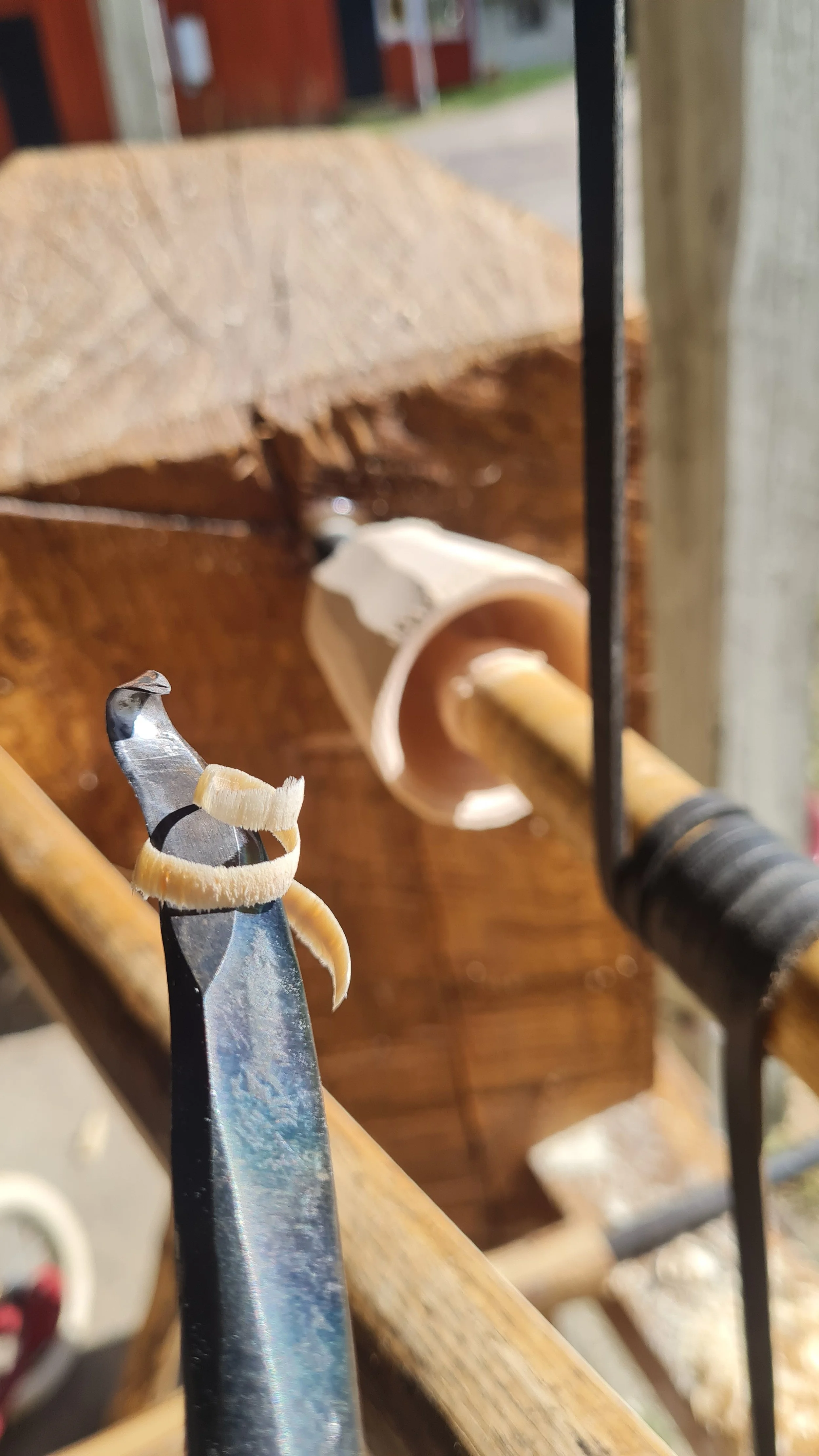 In action foto när en kopp blir till på en Svegsvarv