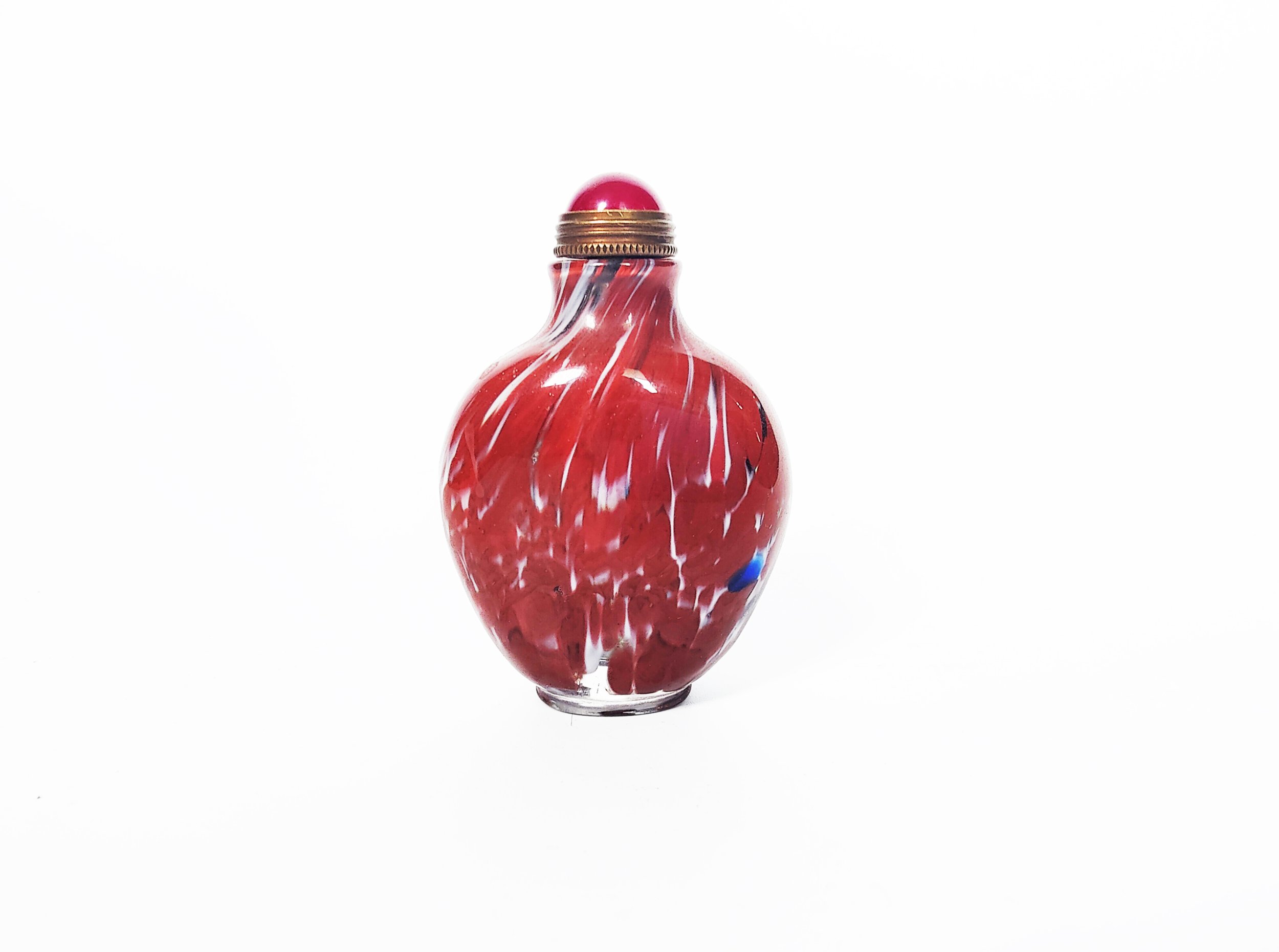 A Chinese Red Swirled Peking Glass Snuff Bottle