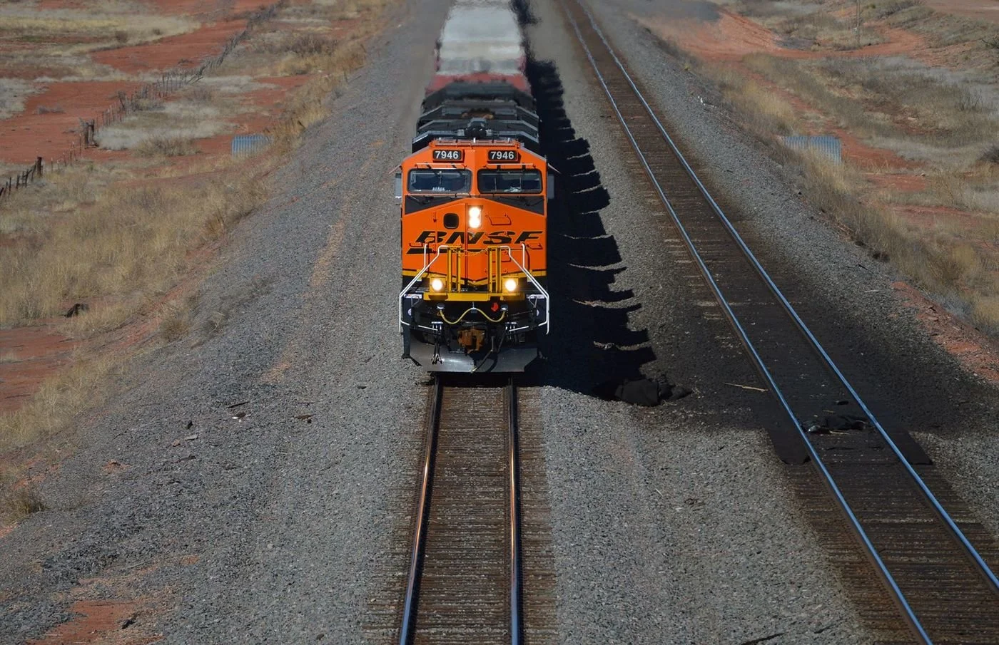 Rail_3.jpg