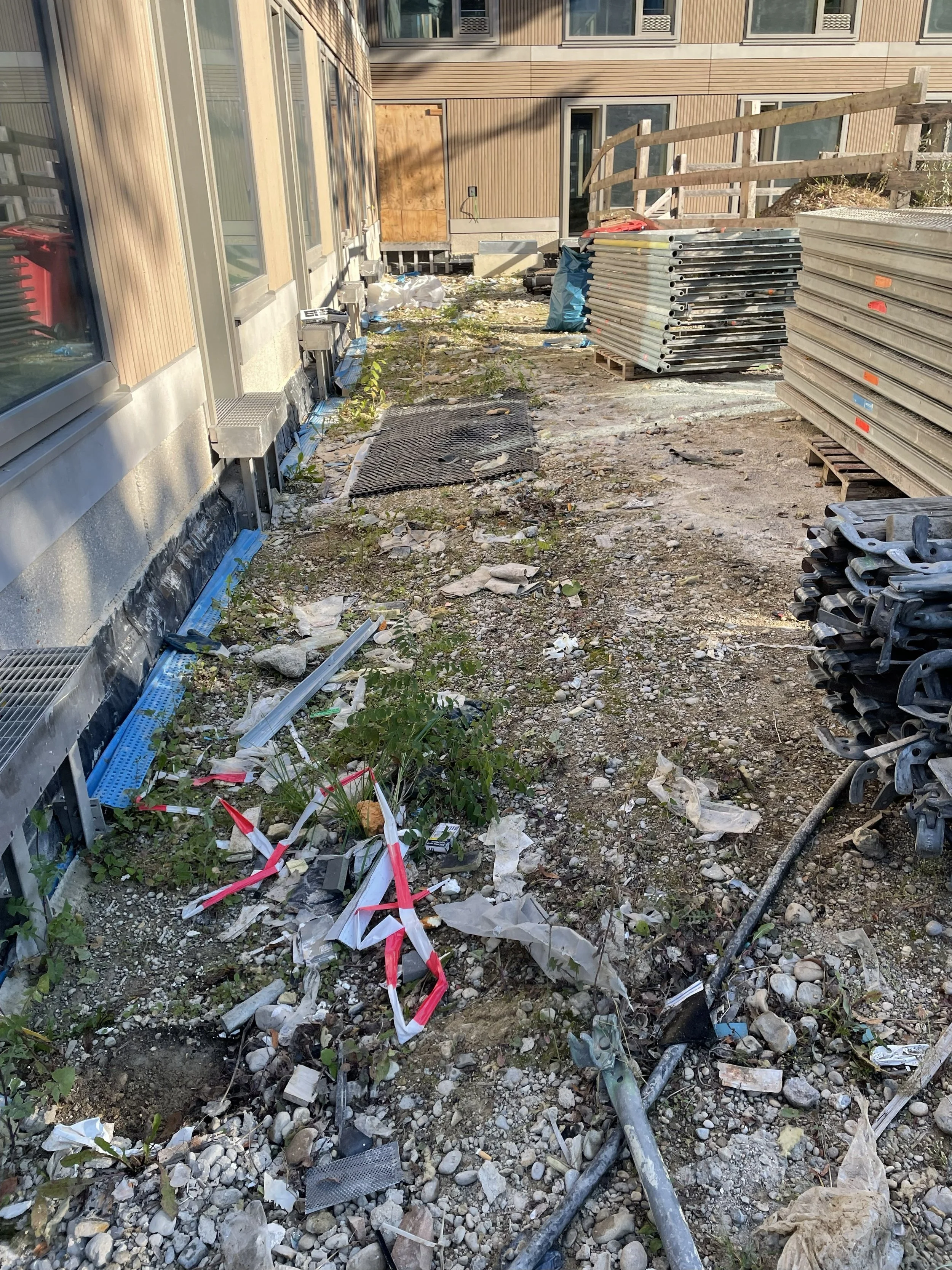 Baureinigung — STRAHL Gebäudereinigung & Hausmeisterservice - Augsburg (21).jpg