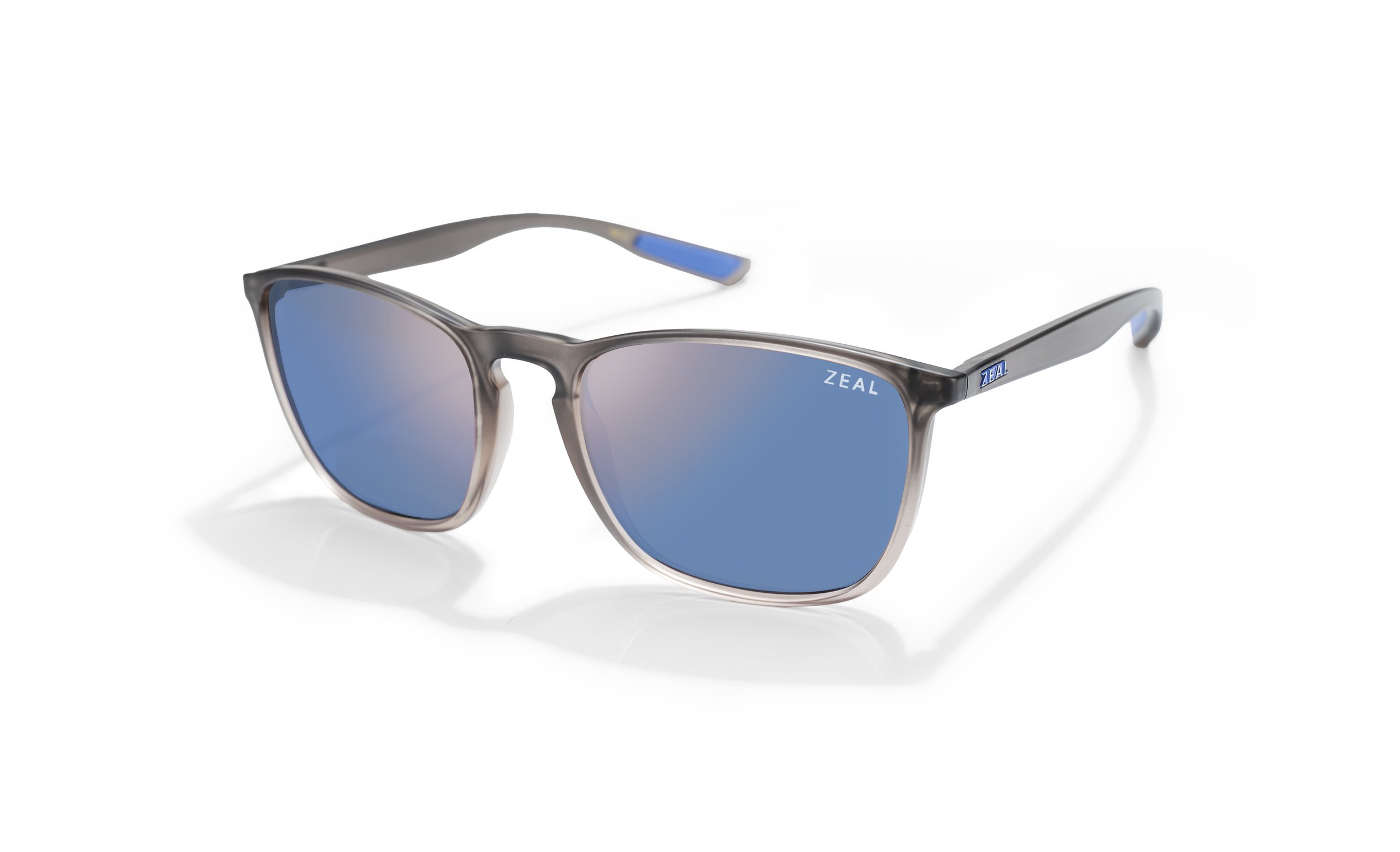 13419_QUARTERVIEW_MATTE FATIGUE FADE_HORIZON BLUE2.jpg