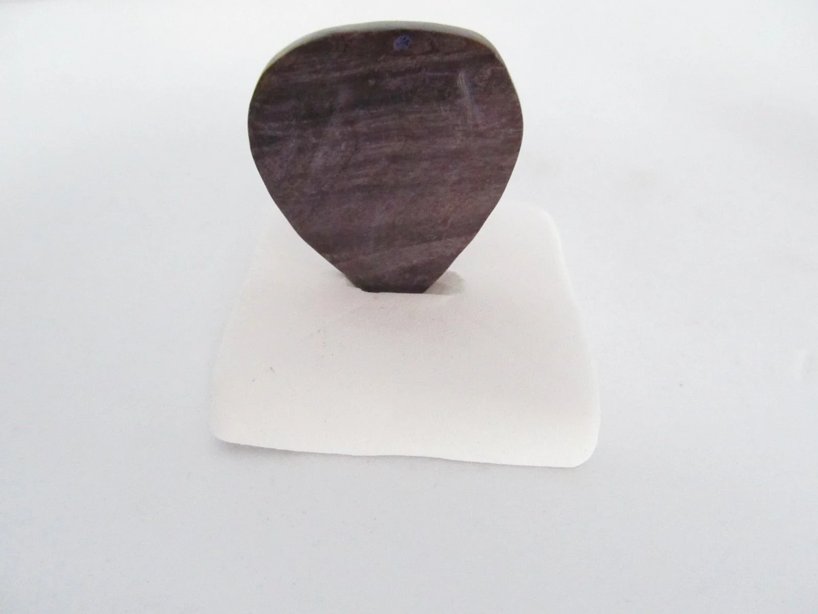 Pick en érable stabilié violet