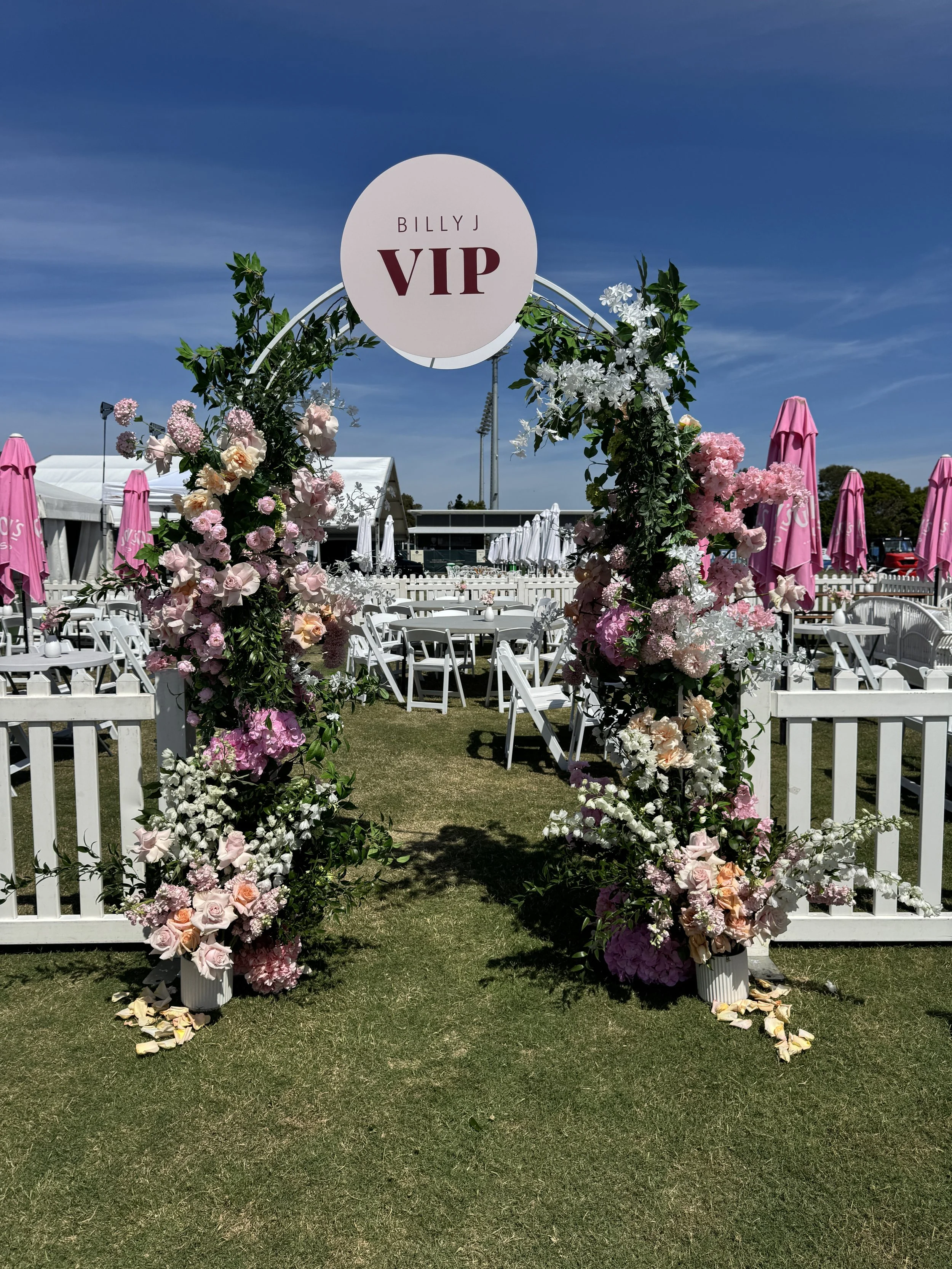 Floral styling, florist