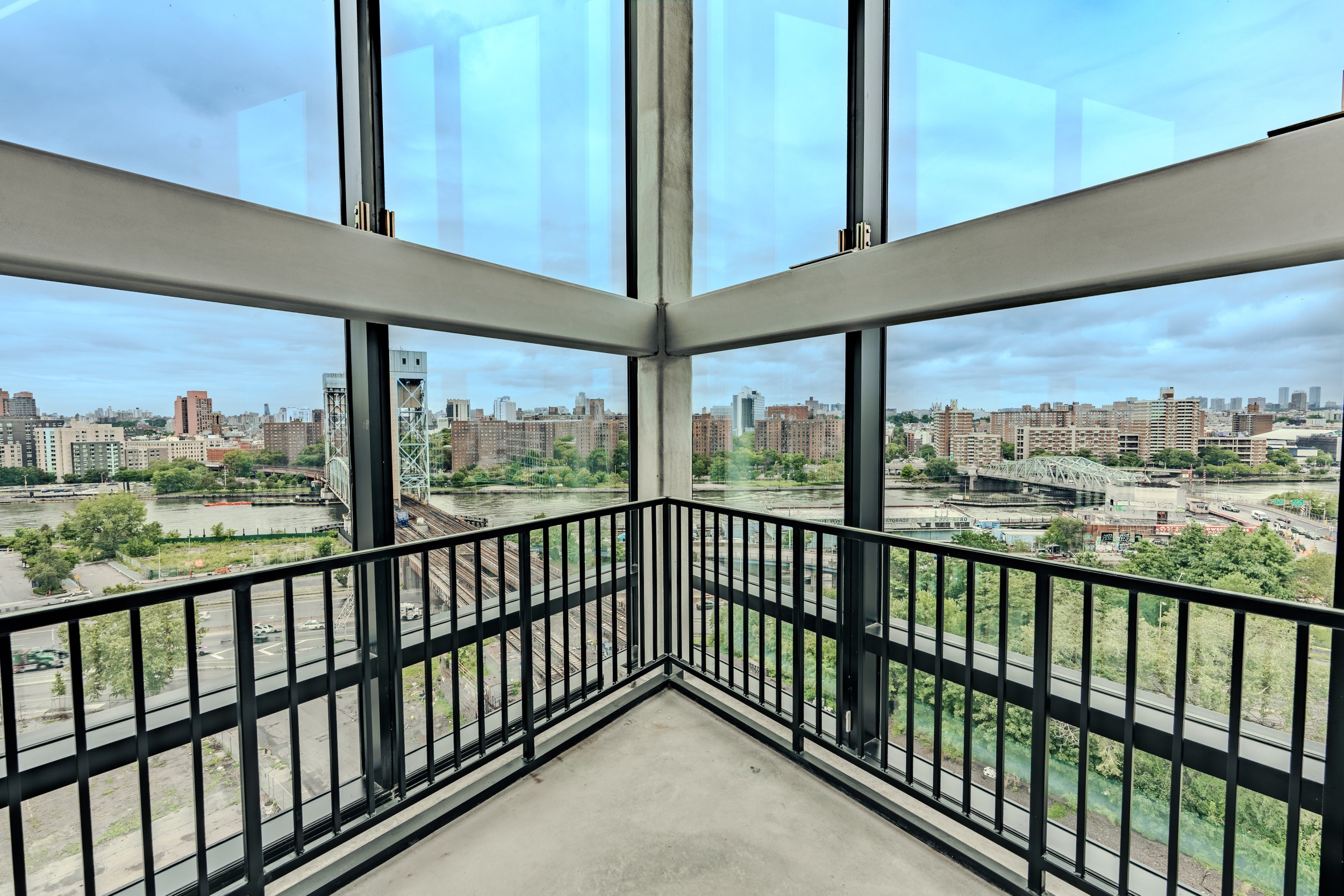 8-A7400178-HDR.jpg