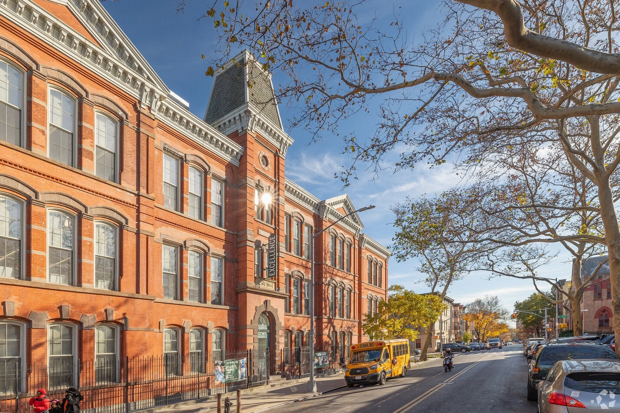 uncommon-excellence-boys-elementary-school-and-middle-school-brooklyn-ny-3-schoolphoto.jpg