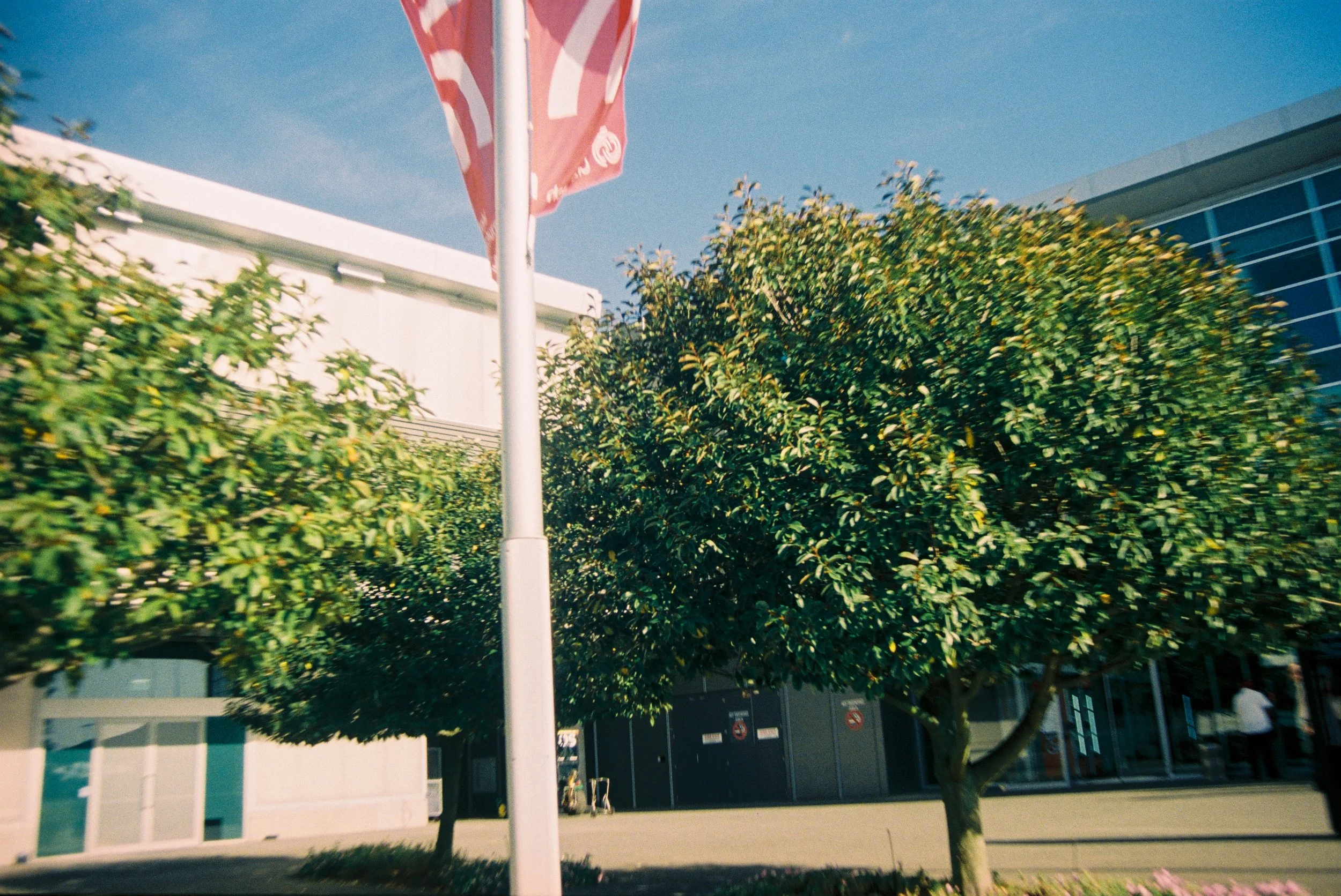 R1-04998-0033.jpg