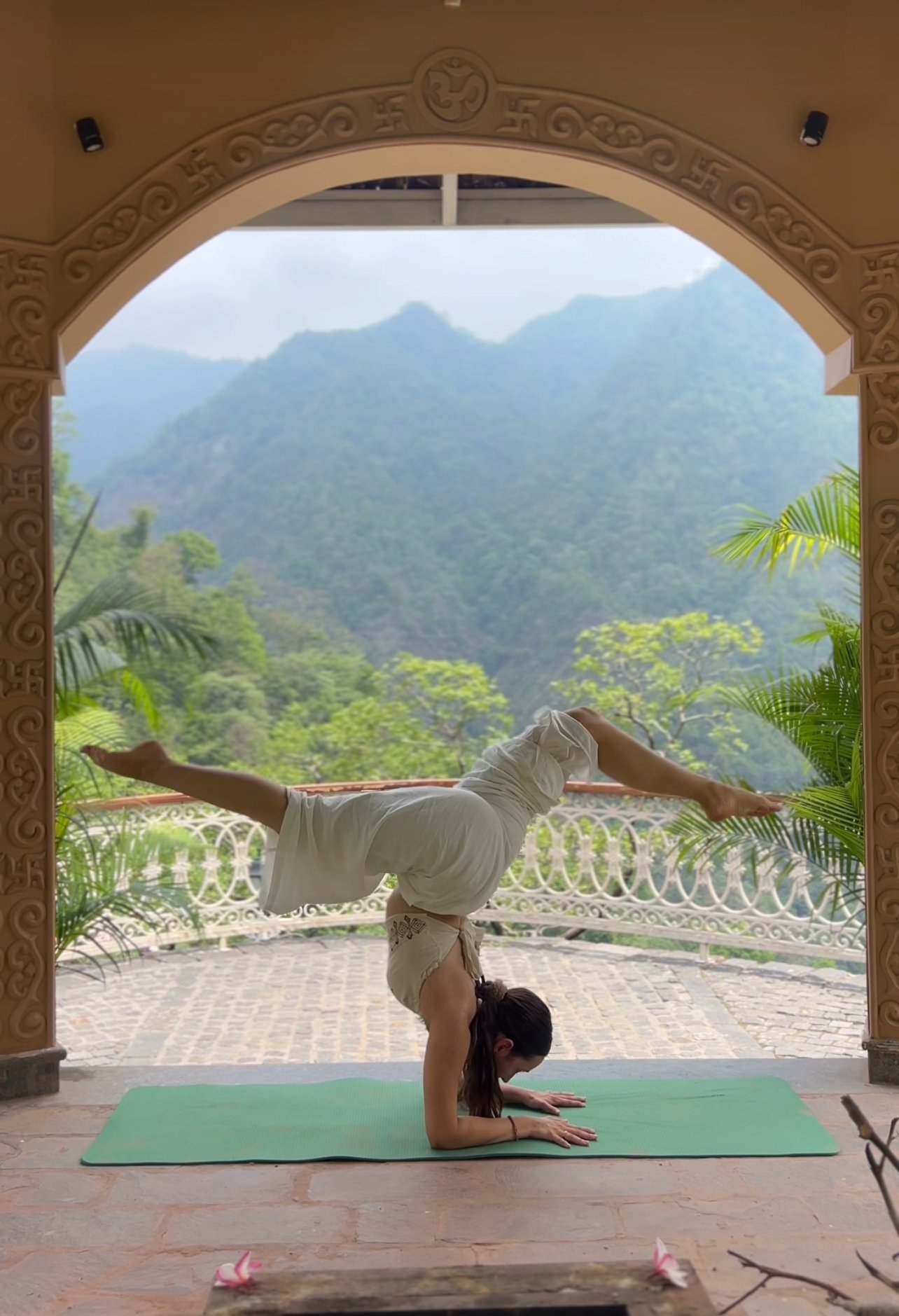 Yoga and movement practice during holistic music creation retreat with Delady DJ and The Love Faery.