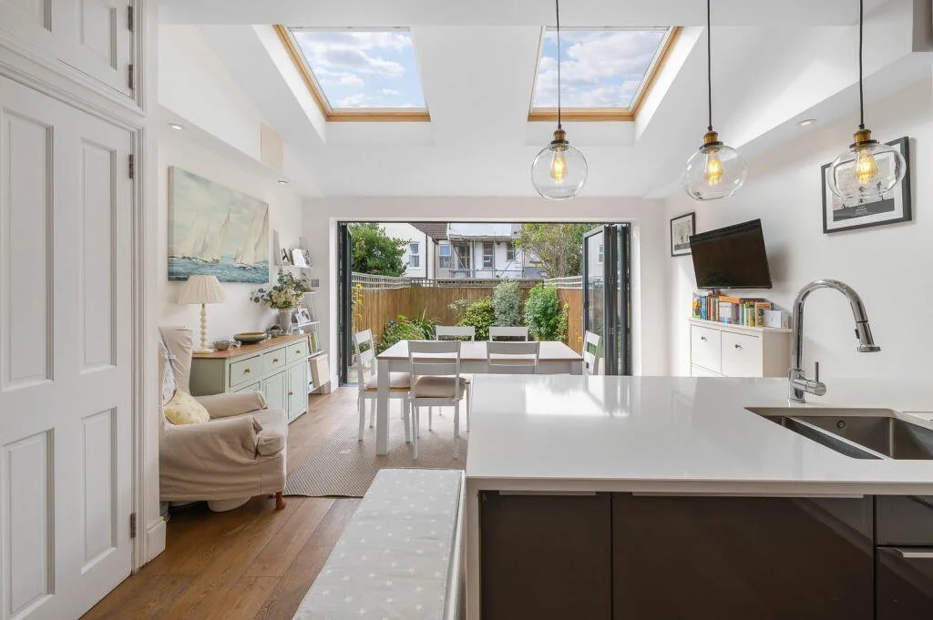 Eswyn Road, London