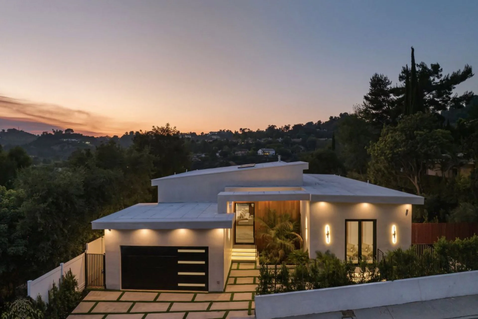 9715 Arby Dr (58).jpg