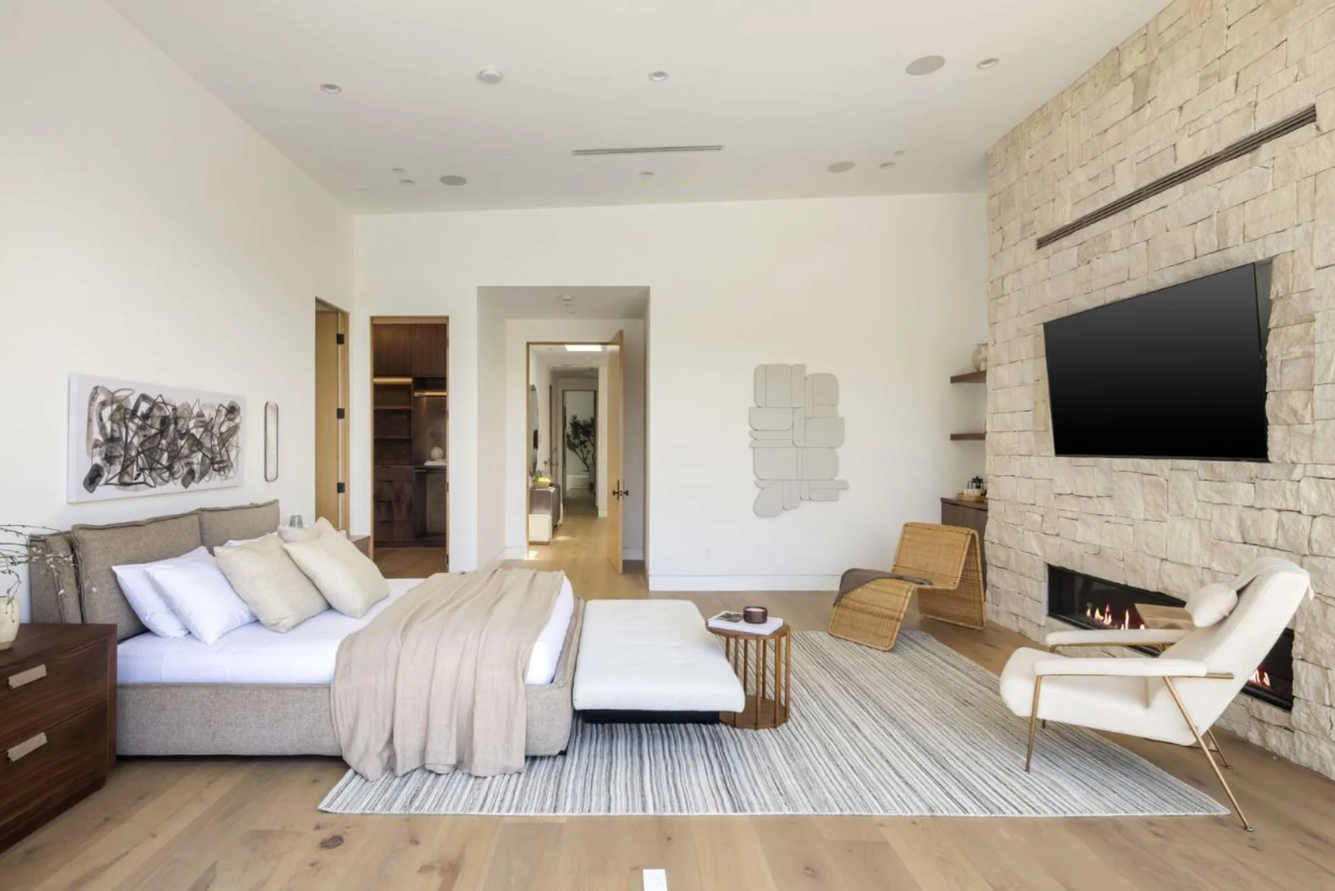 9715 Arby Dr (41).jpg