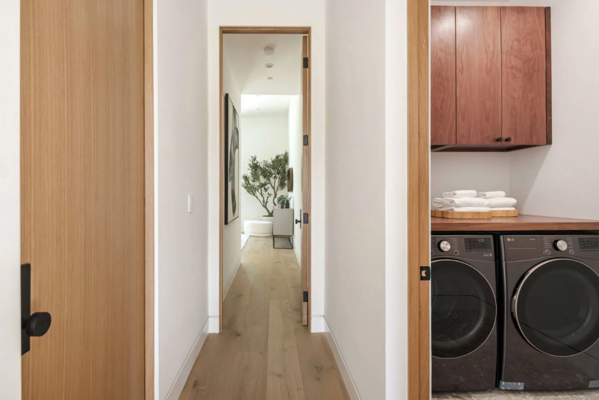 9715 Arby Dr (52).jpg