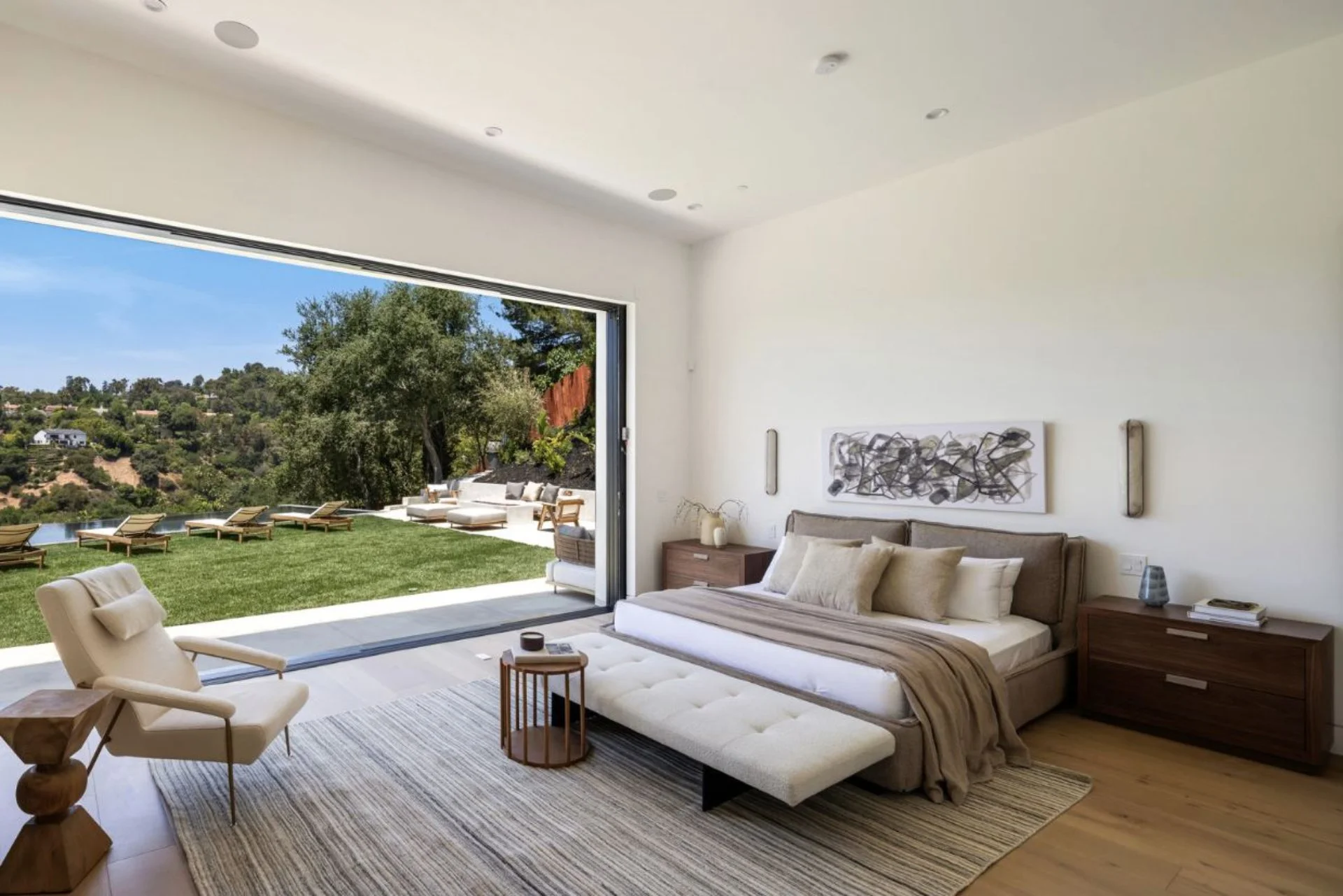 9715 Arby Dr (40).jpg