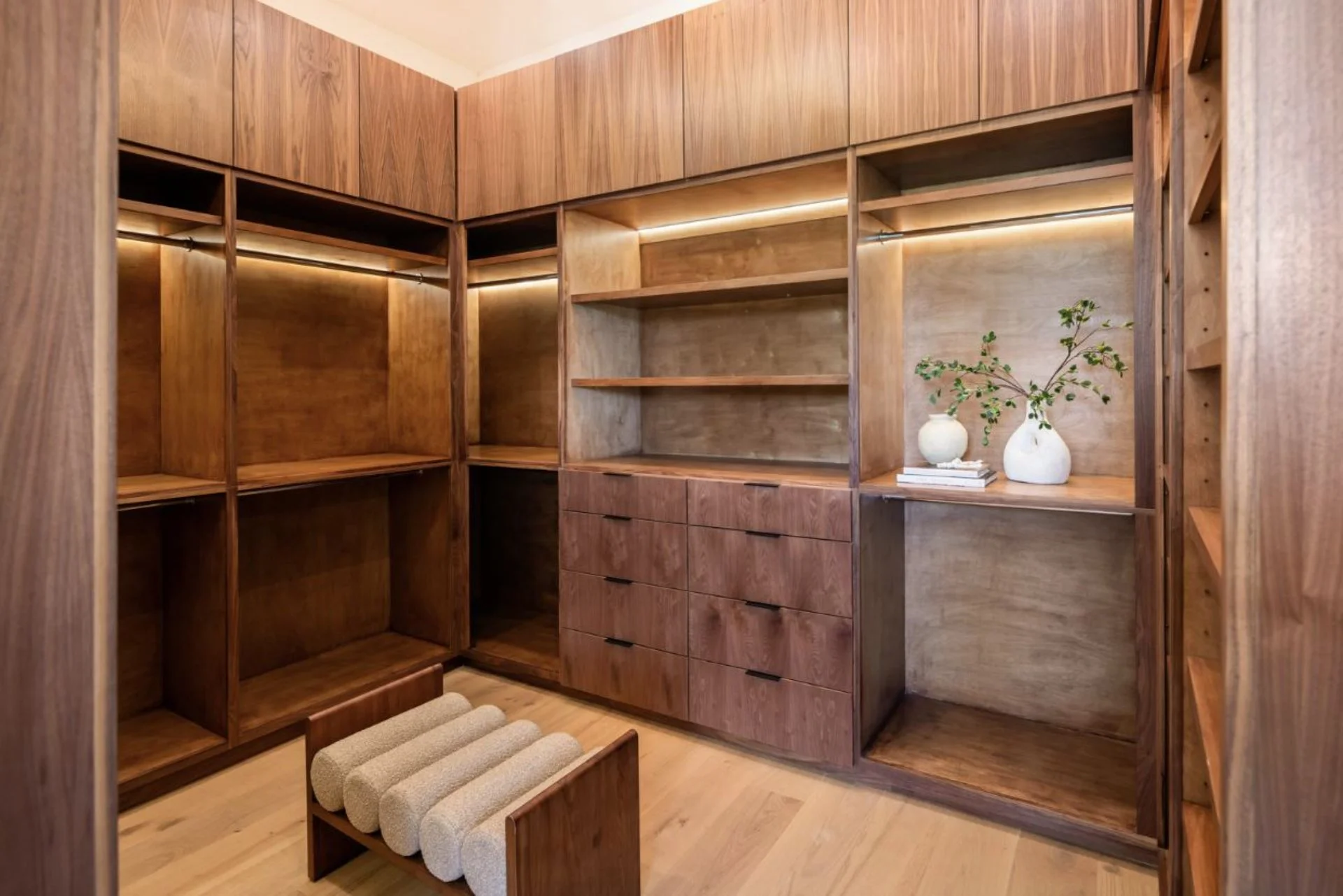 9715 Arby Dr (44).jpg