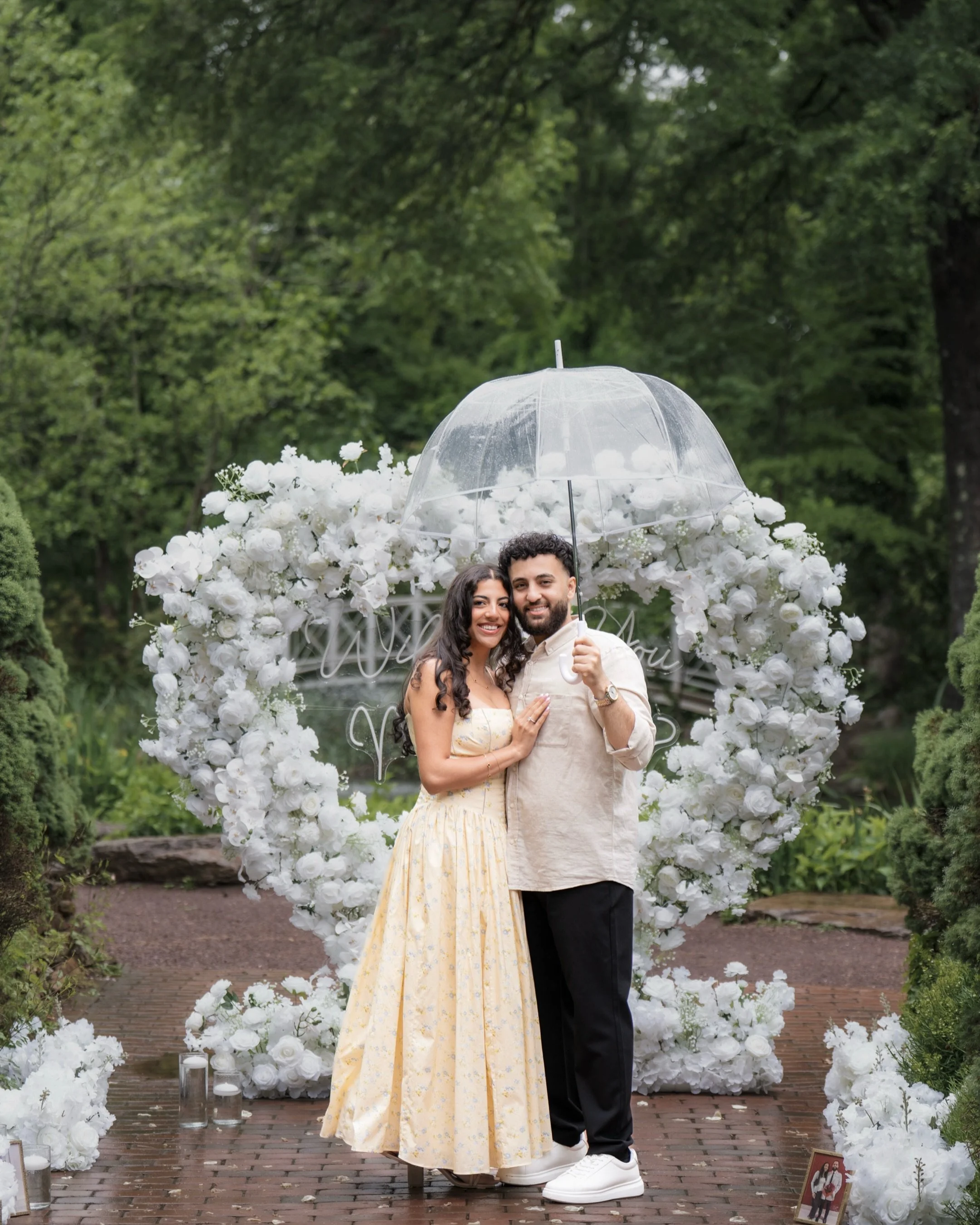 A little rain, a lot of love, and one unforgettable moment. Peter surprised Kermena with the sweetest proposal, surrounded by laughter, happy tears, and a beautiful beginning 🤍
.
.
.
.
#proposal #njphotographer #couplelove #proposalphotographer #nyc
