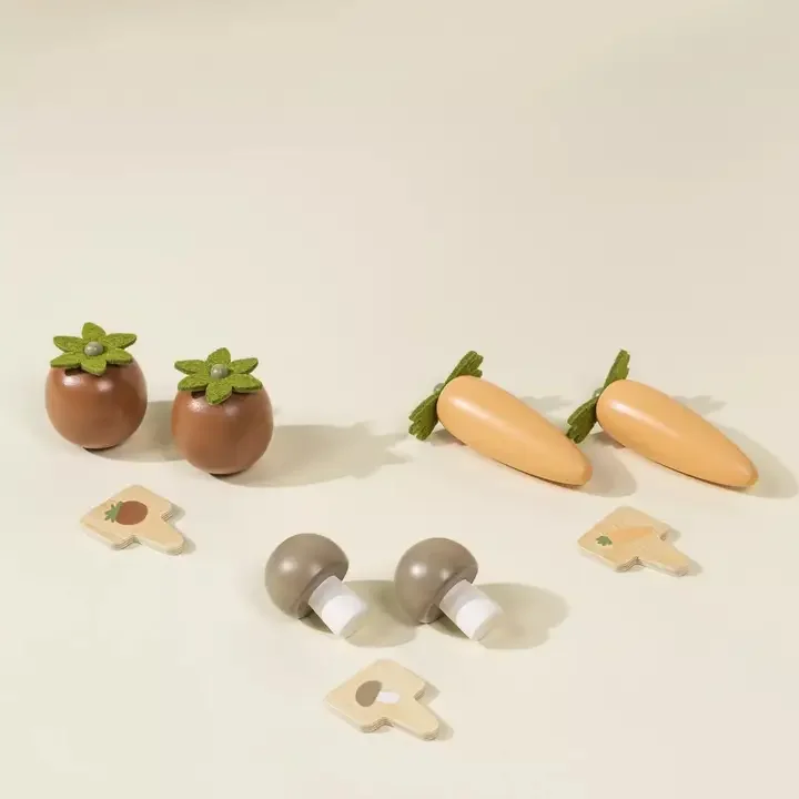 Wooden Gardening Playset and Accessories (6).webp