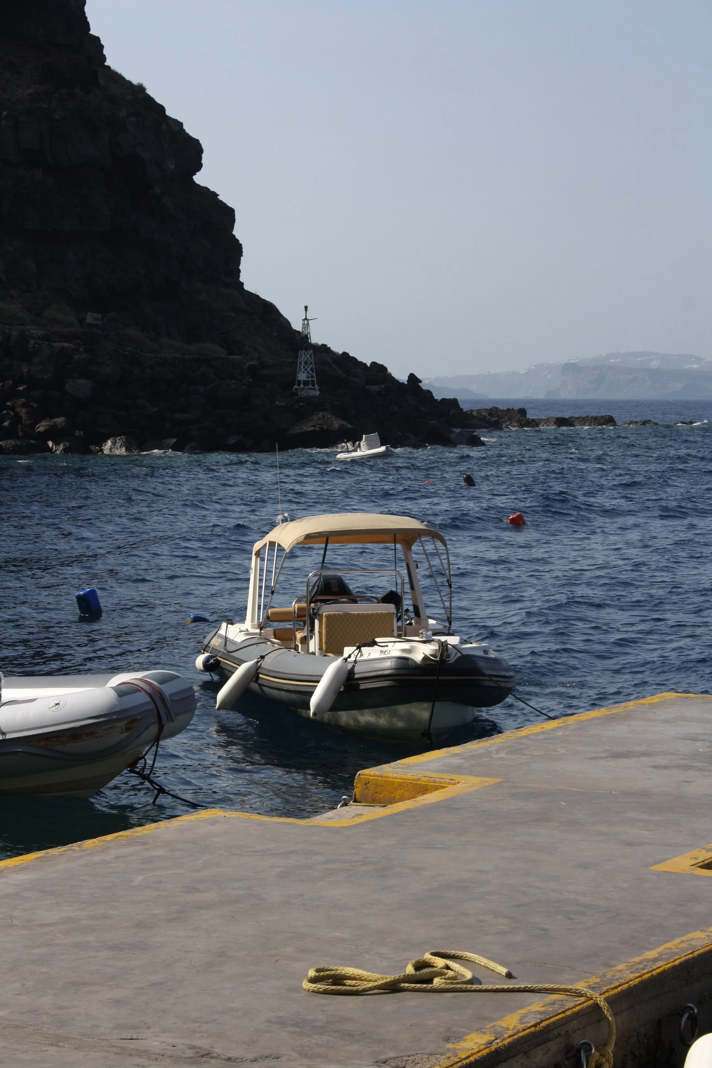 Santorini - 3.jpg